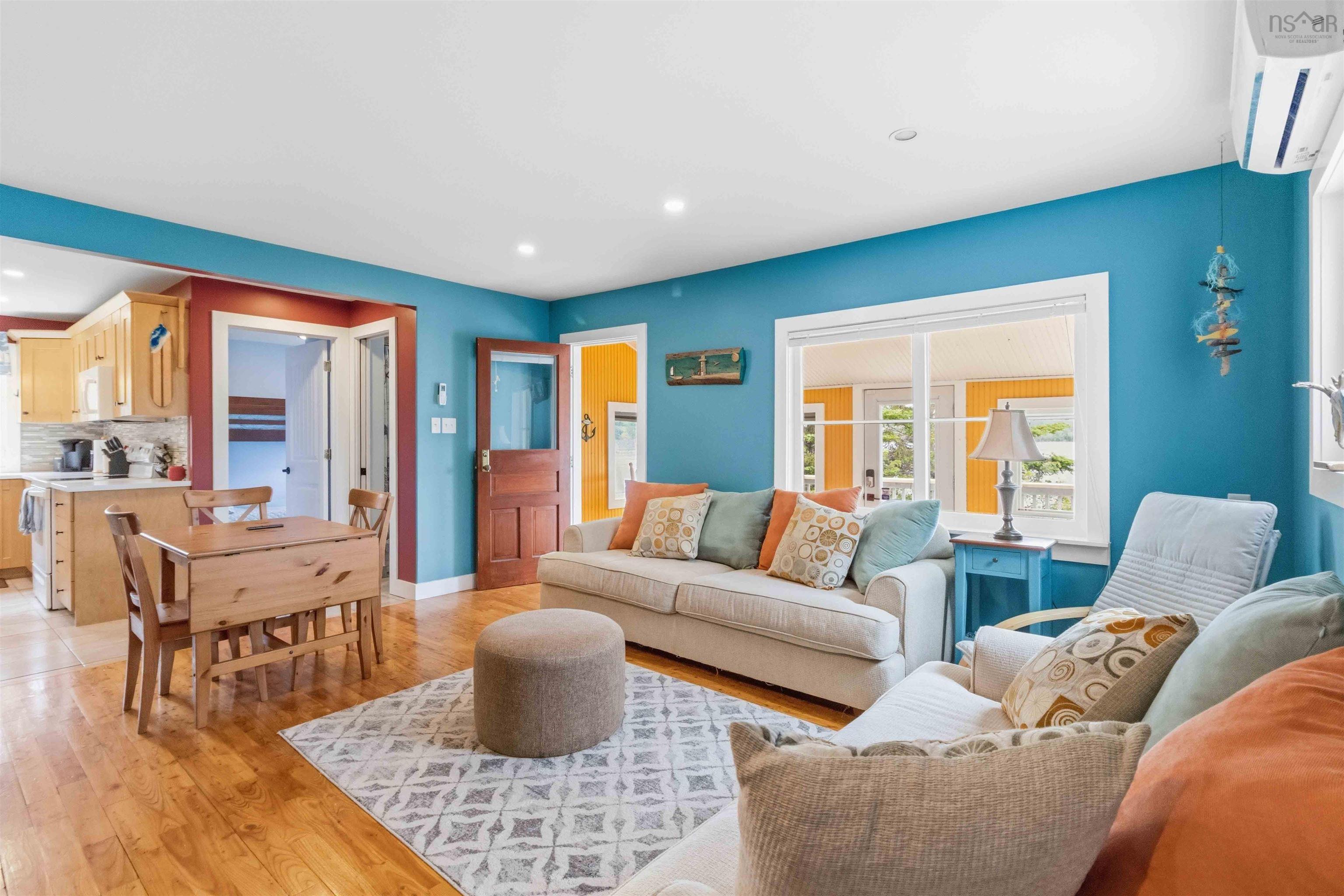 $555,000.00: 732 Ostrea Lake Road, Ostrea Lake