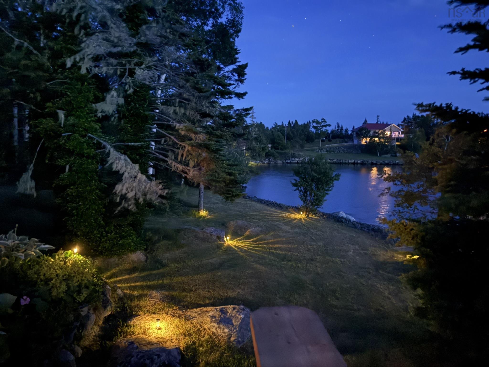 $555,000.00: 732 Ostrea Lake Road, Ostrea Lake