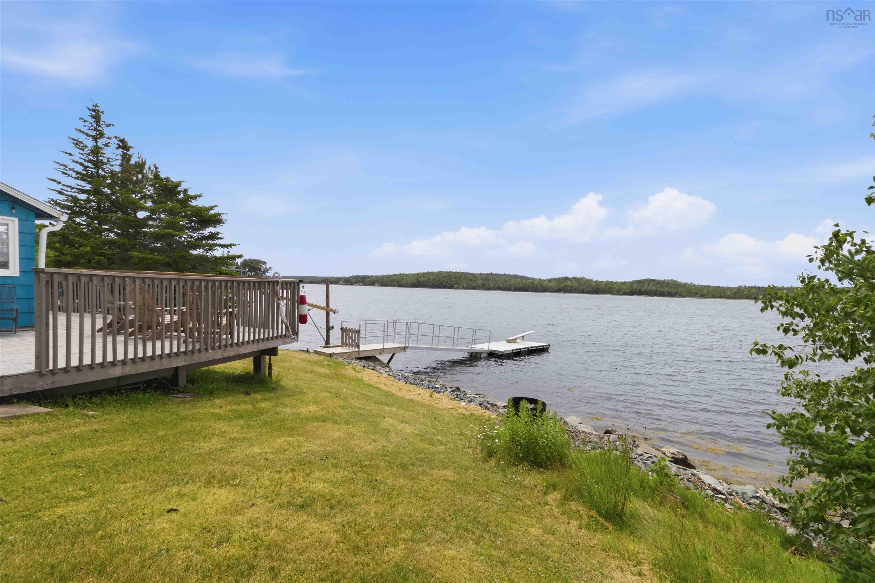 $555,000.00: 732 Ostrea Lake Road, Ostrea Lake