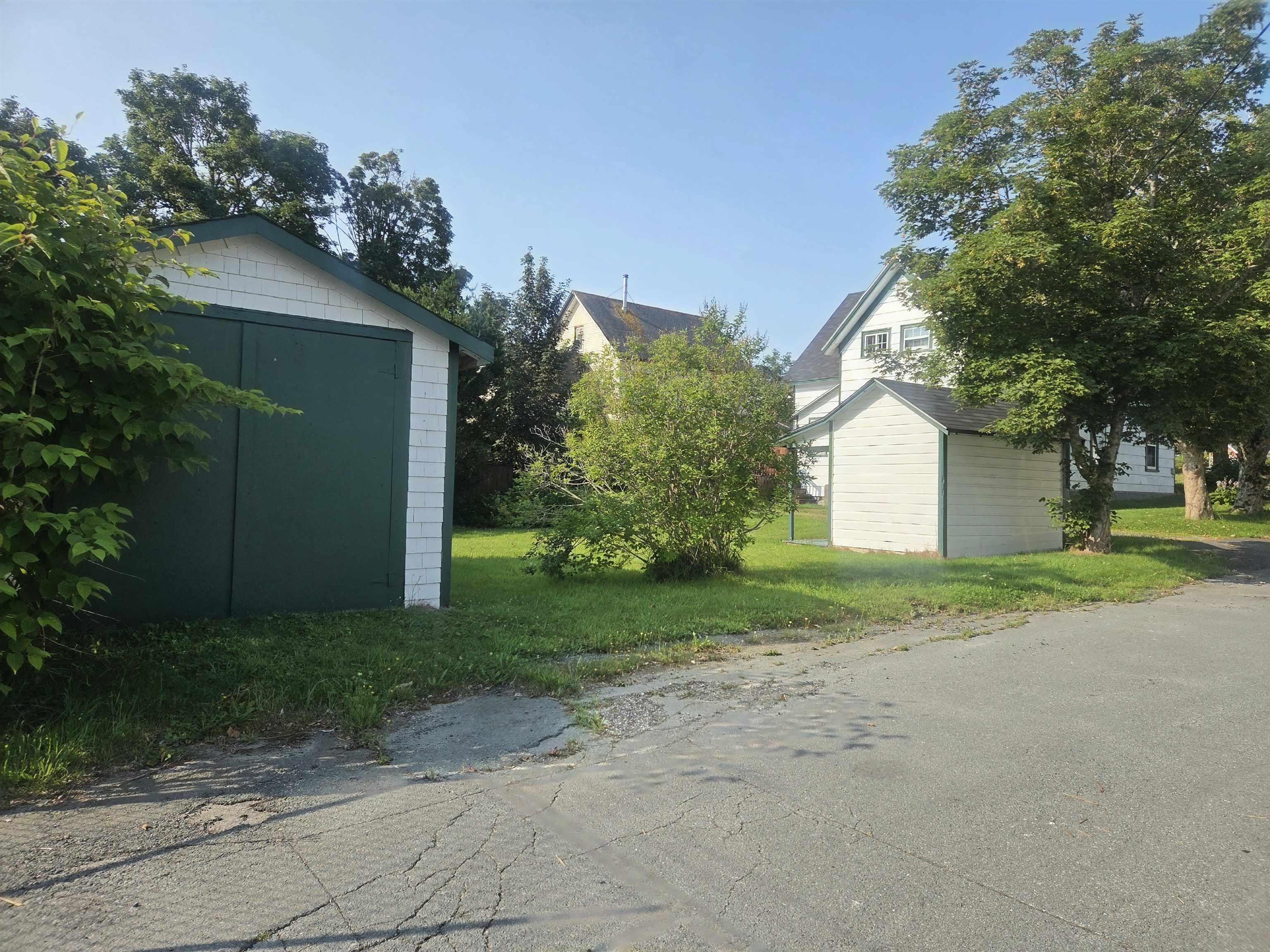 $249,900.00: 20 North Street, Lockeport