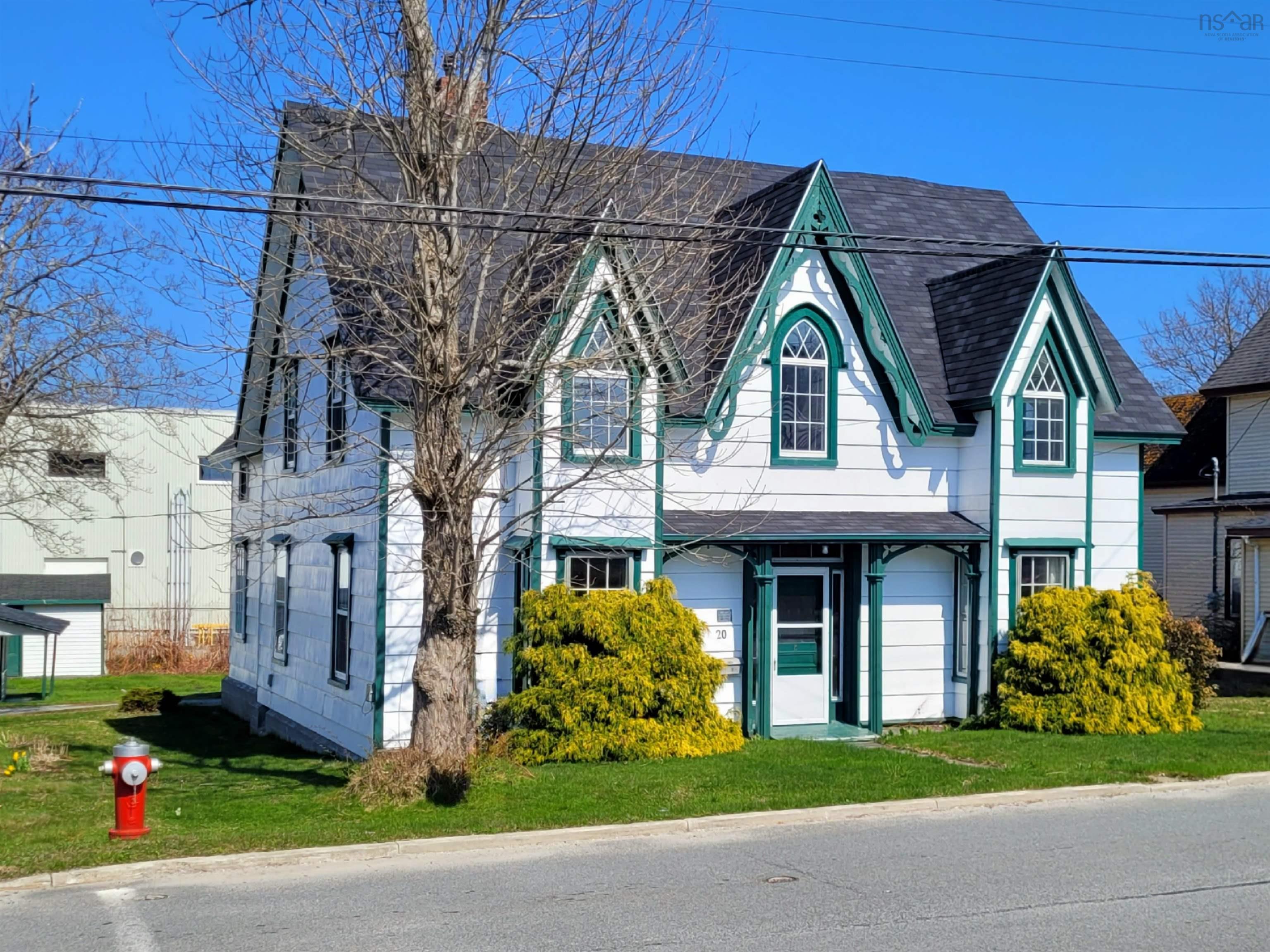 $249,900.00: 20 North Street, Lockeport