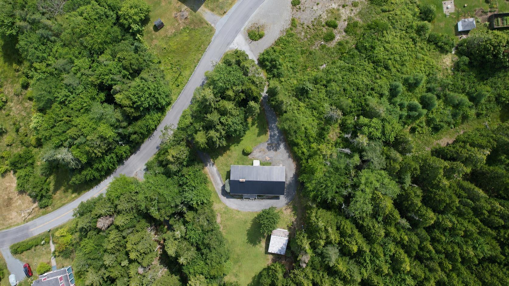 $399,000.00: 120 North Side Road, Riverport