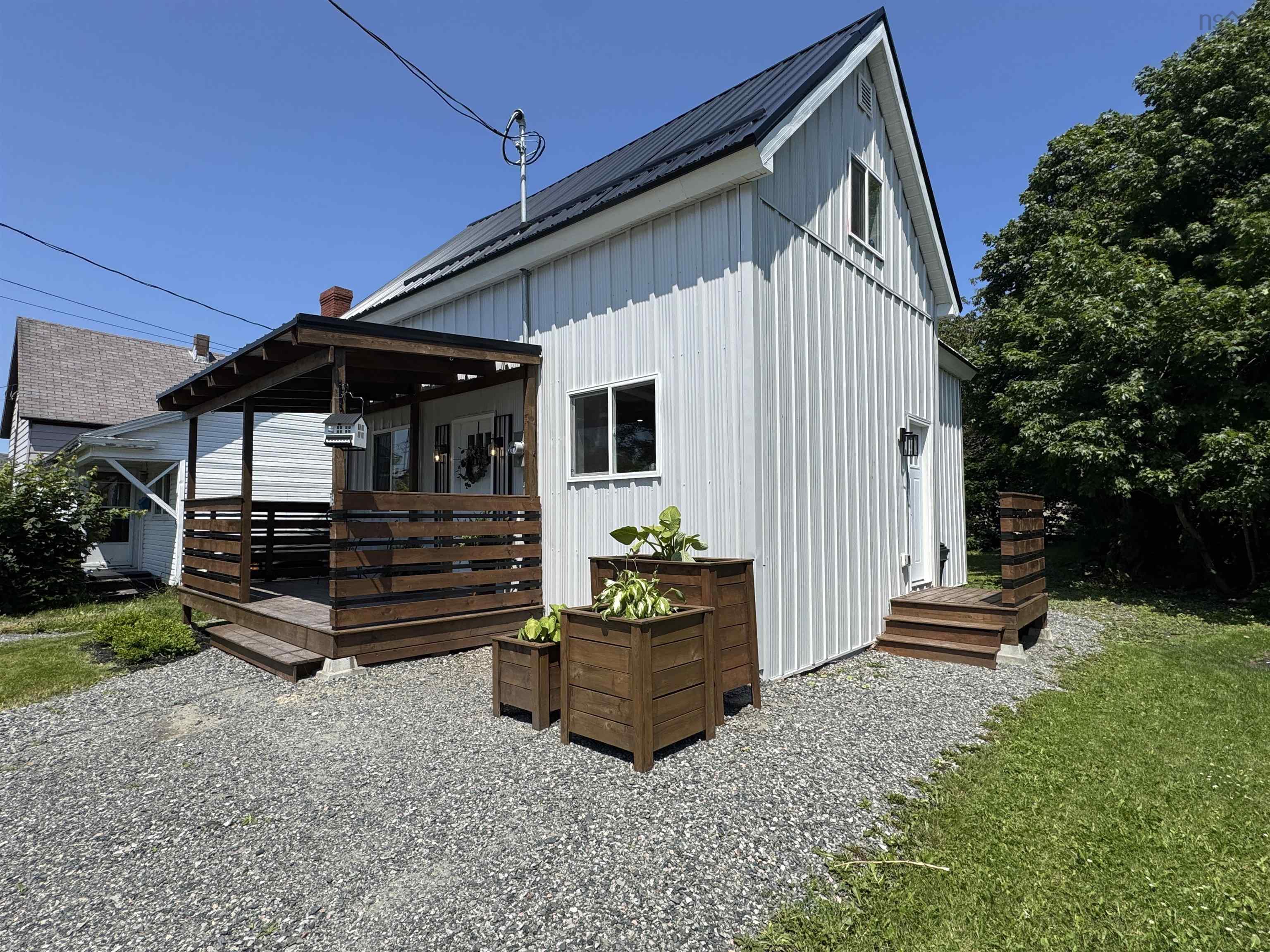 $184,000.00: 15 Oxford Avenue, Sydney Mines