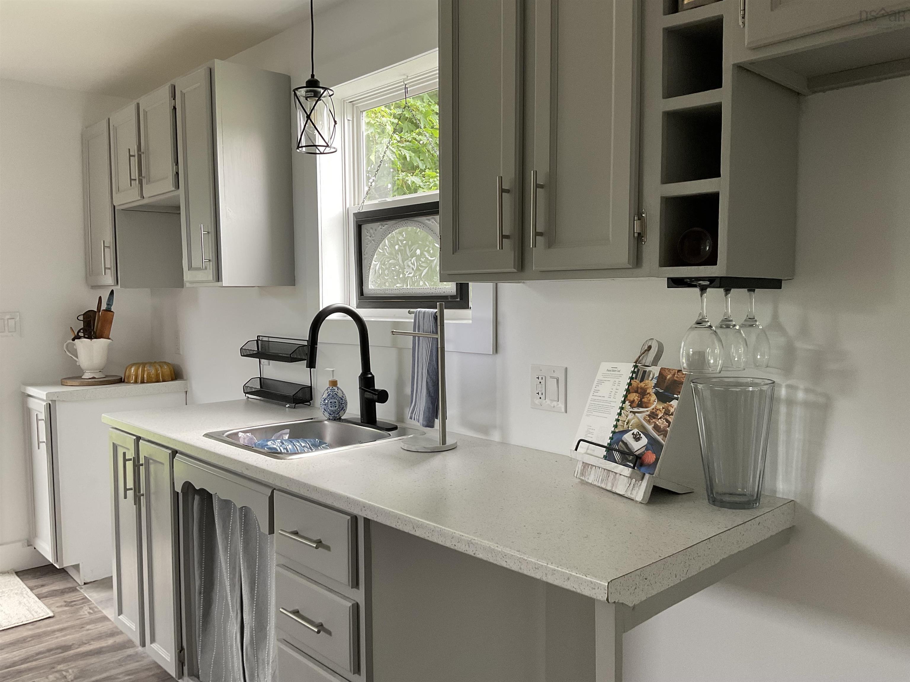 $184,000.00: 15 Oxford Avenue, Sydney Mines