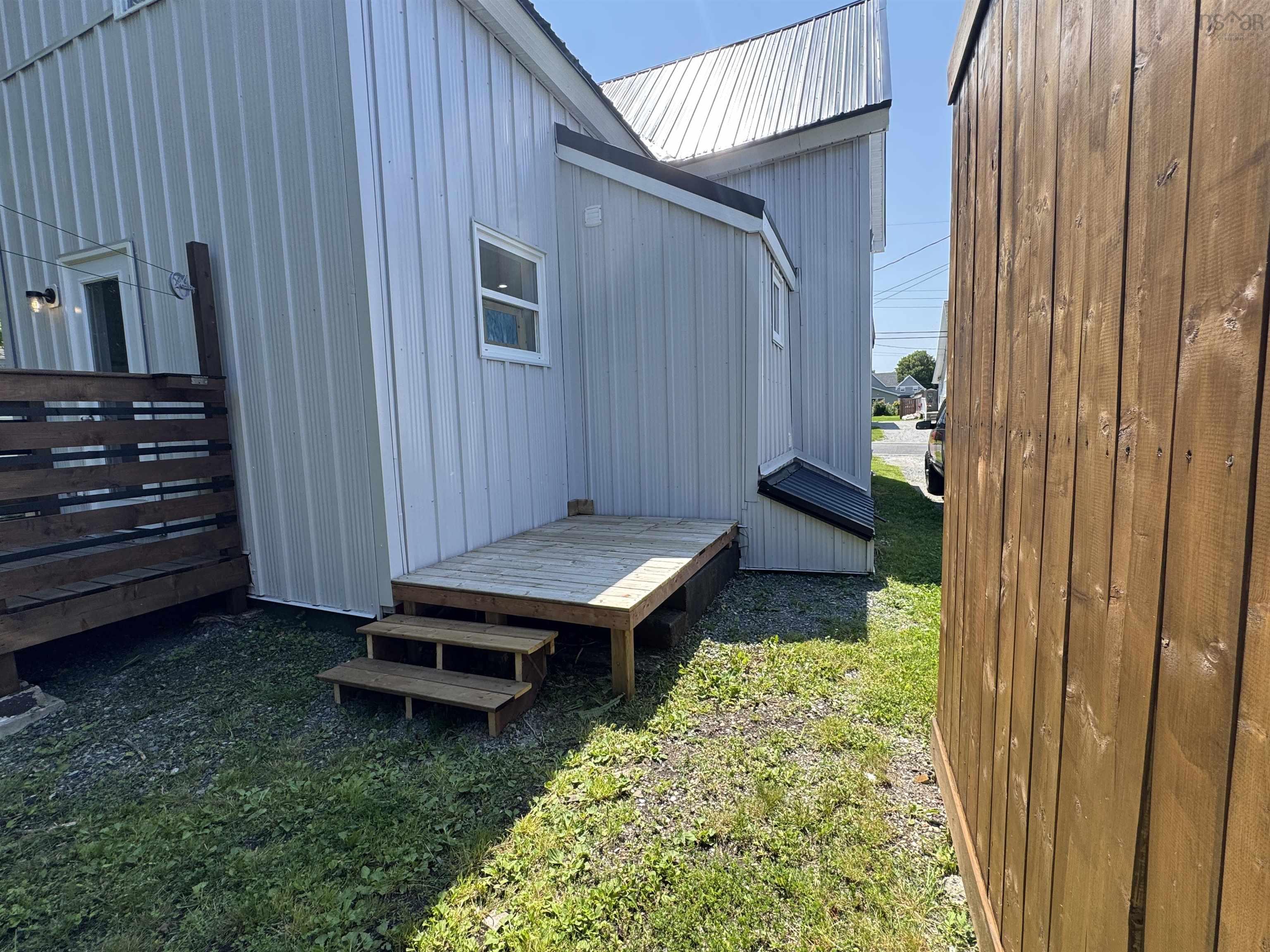 $184,000.00: 15 Oxford Avenue, Sydney Mines