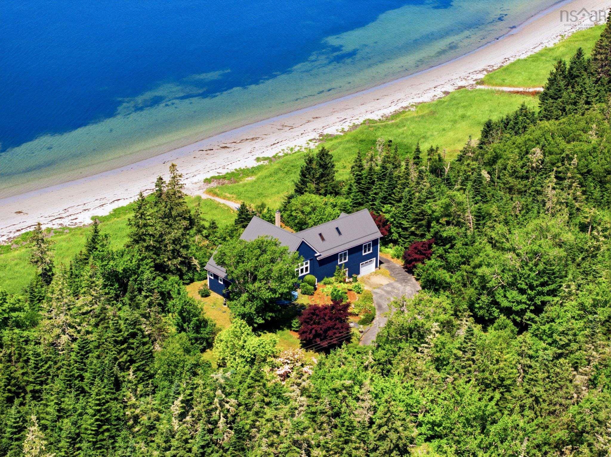 $1,499,000.00: 900 Saint Catherines River Road, Port Joli