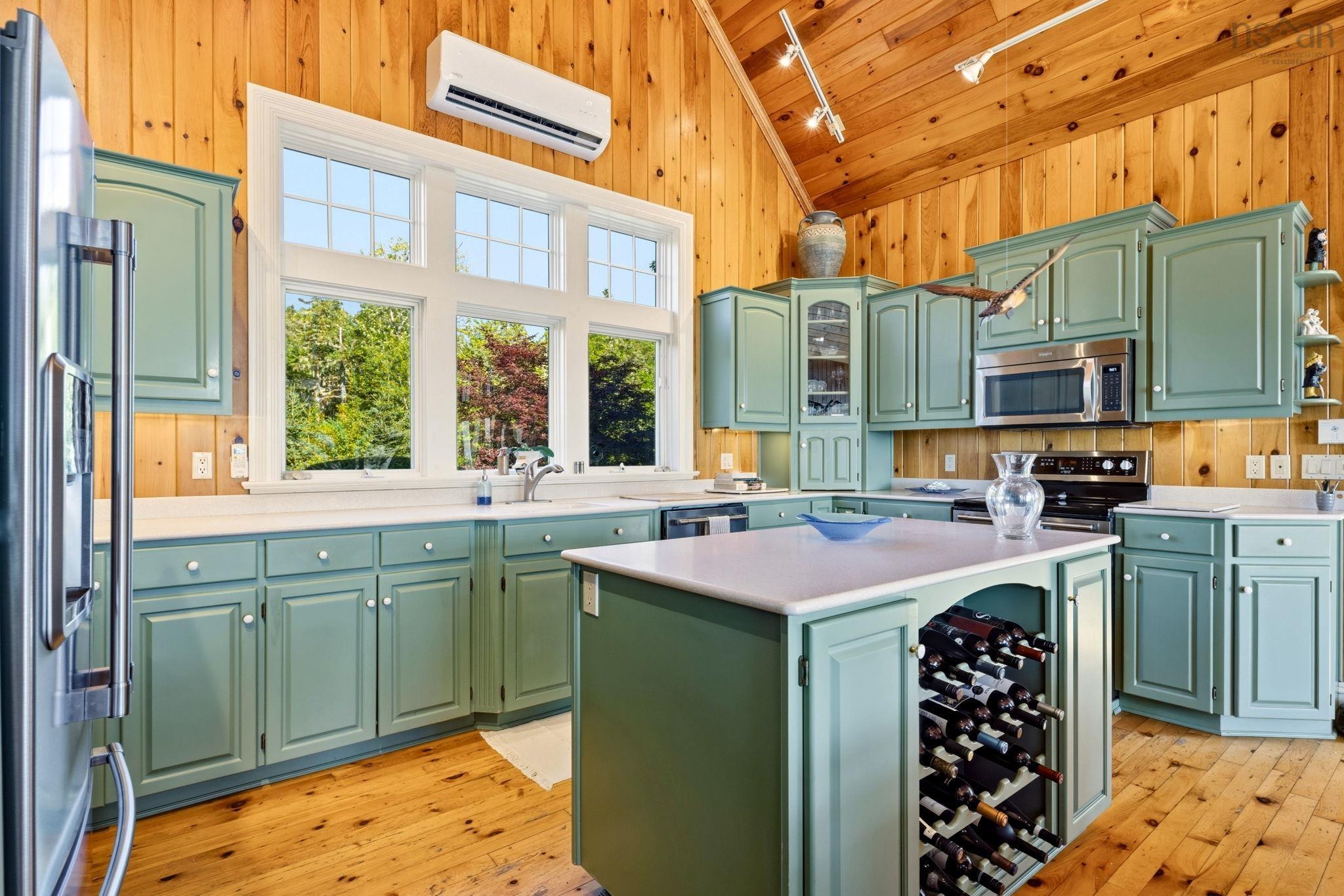 $1,499,000.00: 900 Saint Catherines River Road, Port Joli