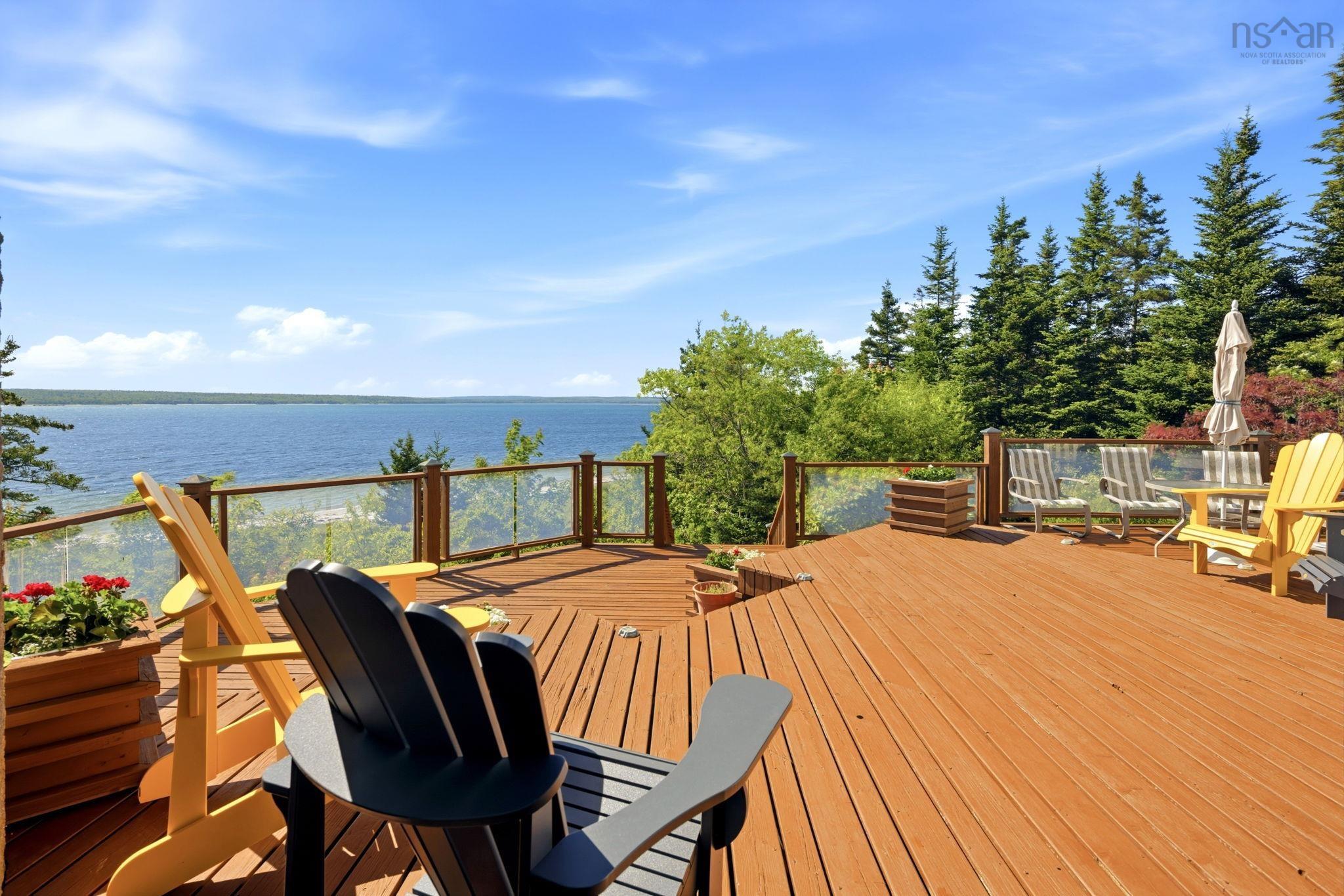 $1,499,000.00: 900 Saint Catherines River Road, Port Joli