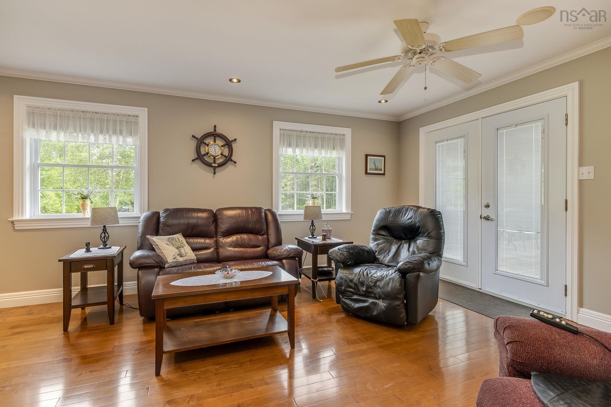 $649,900.00: 7450 Highway 14, Nine Mile River