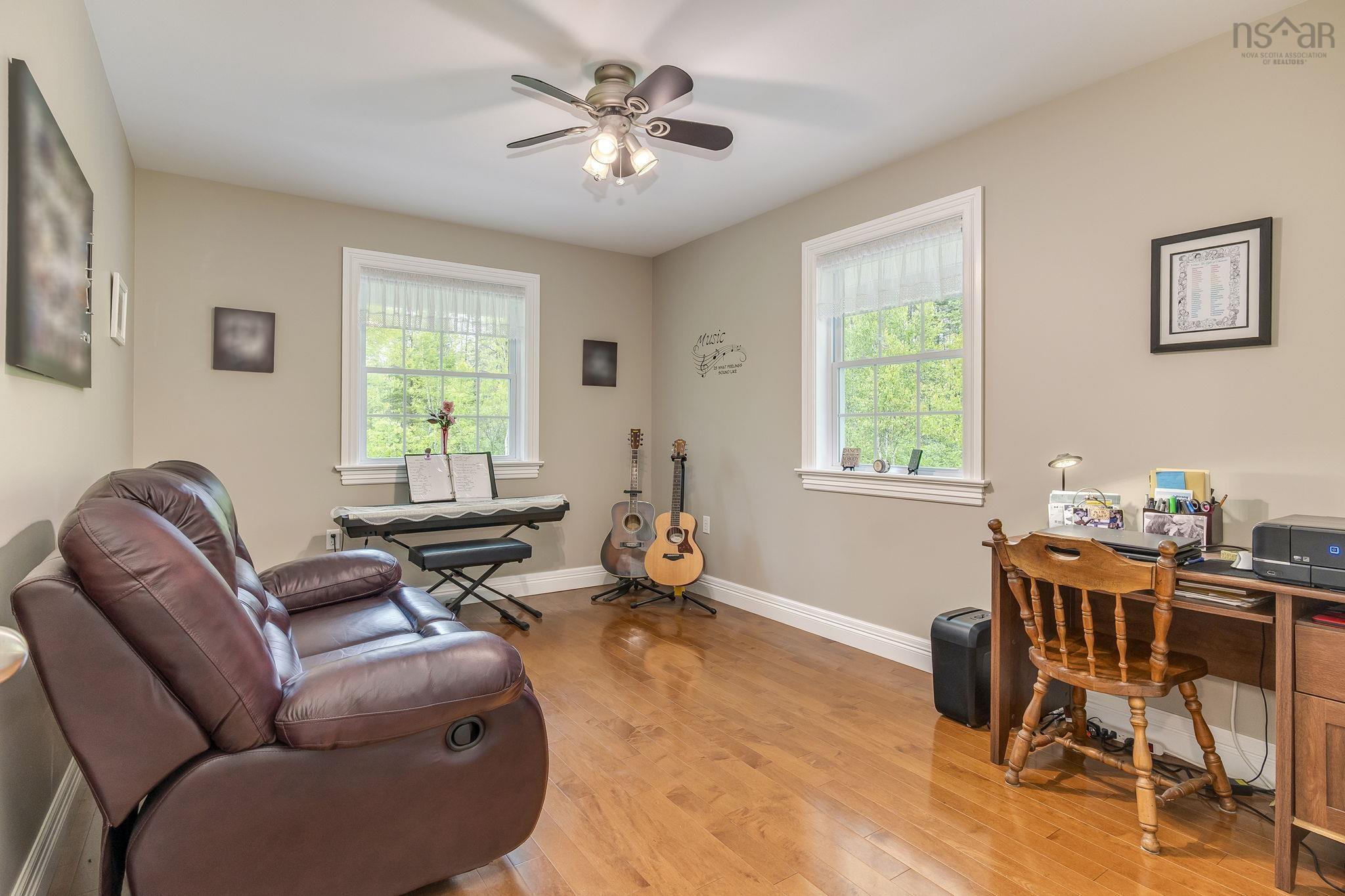 $649,900.00: 7450 Highway 14, Nine Mile River