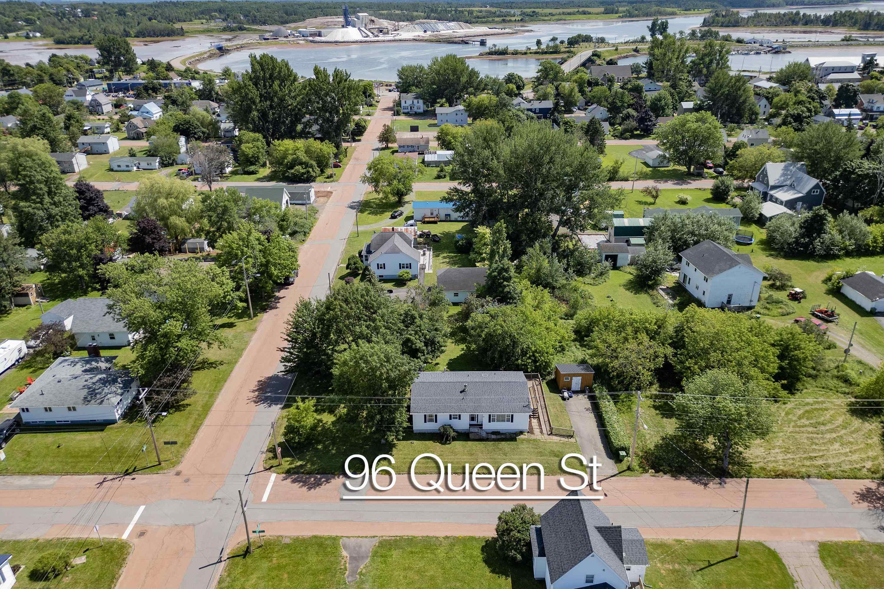 $299,900.00: 96 Queen Street, Pugwash