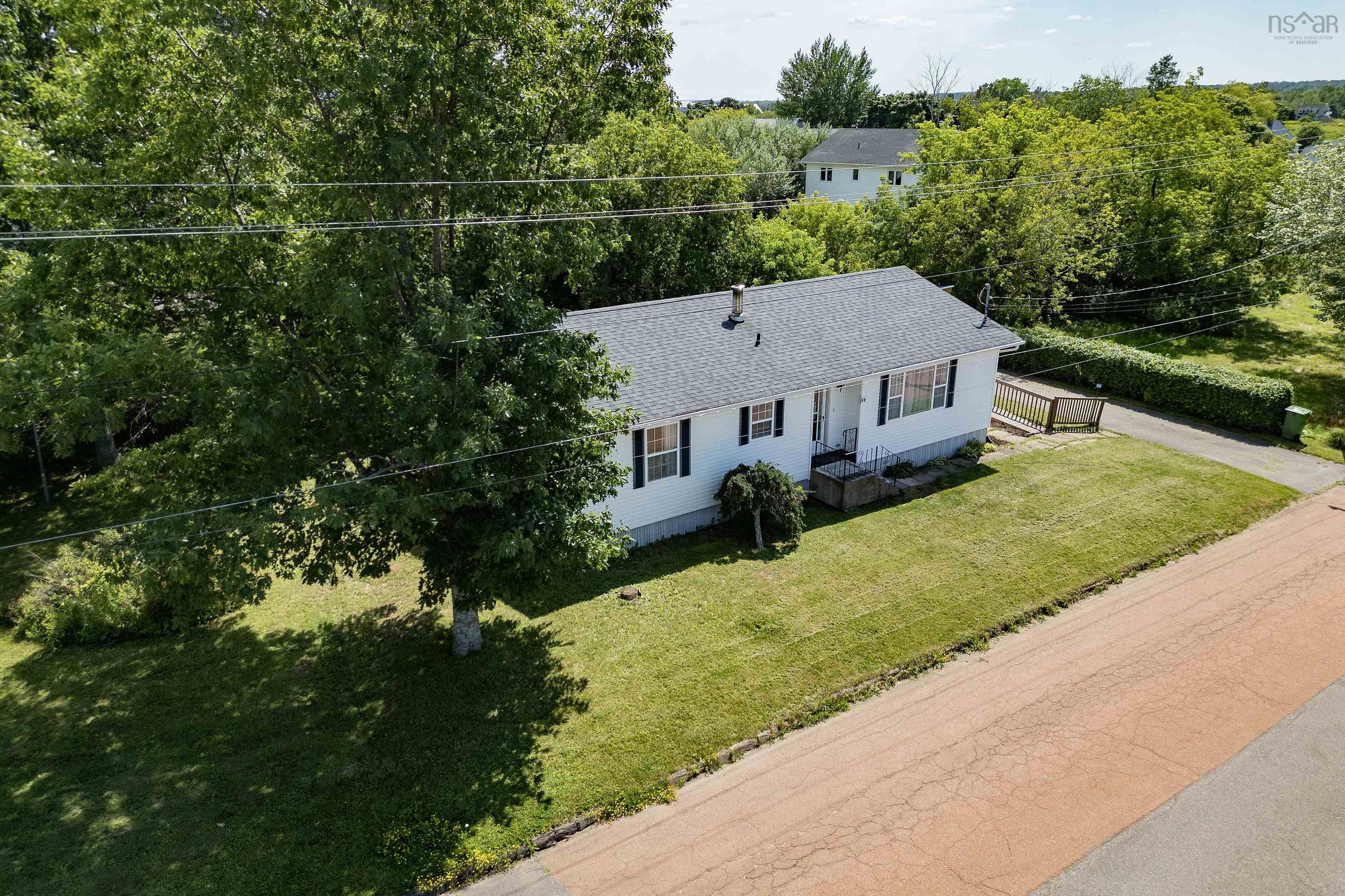 $299,900.00: 96 Queen Street, Pugwash