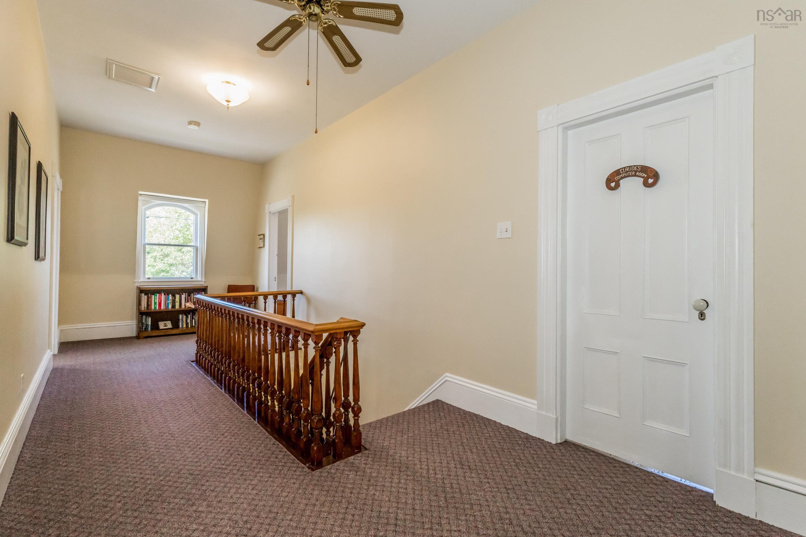 $465,000.00: 116 Paradise Lane, Paradise