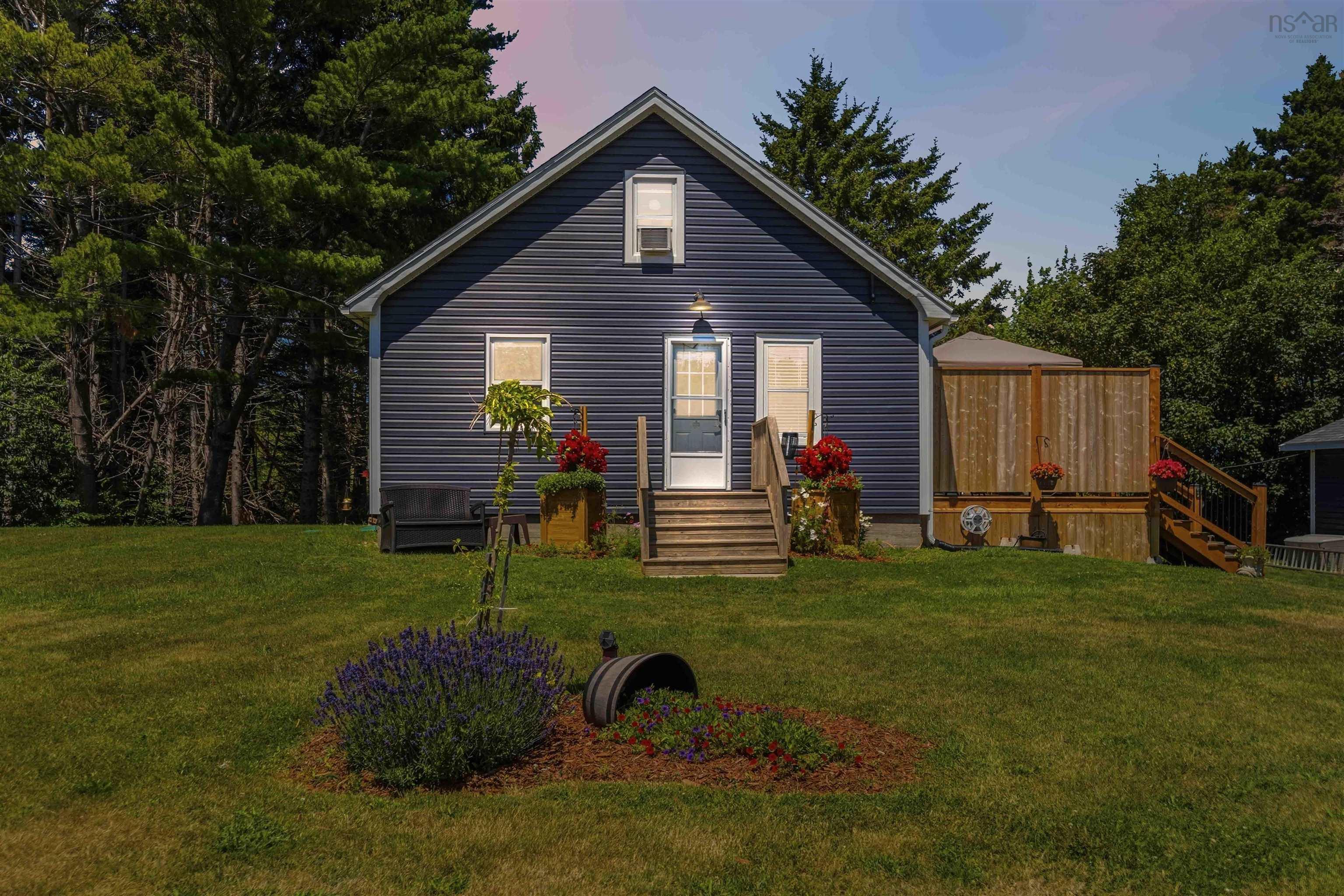 $329,900.00: 219 Chemin Ptit Paradis Road, St. Bernard