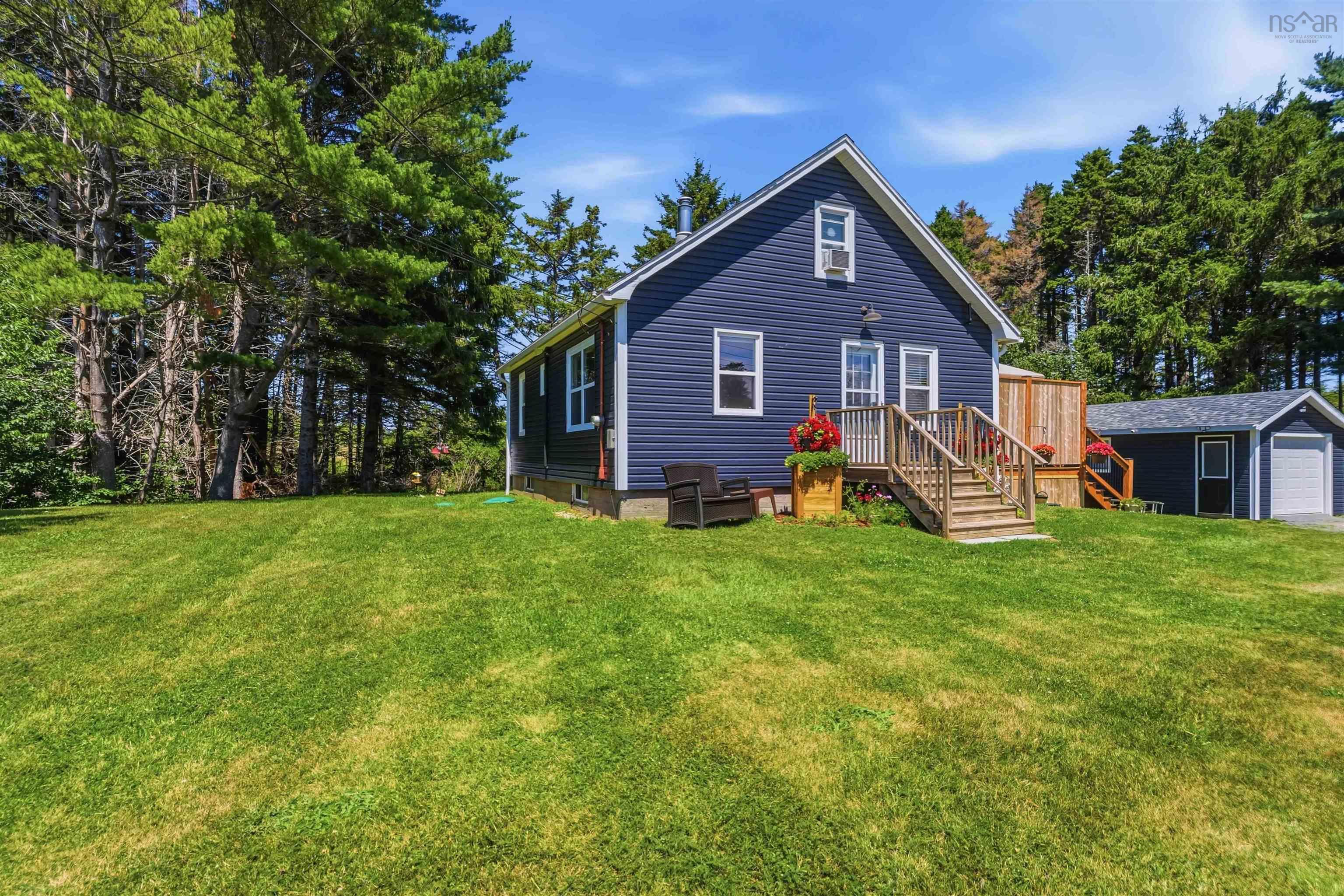 $329,900.00: 219 Chemin Ptit Paradis Road, St. Bernard