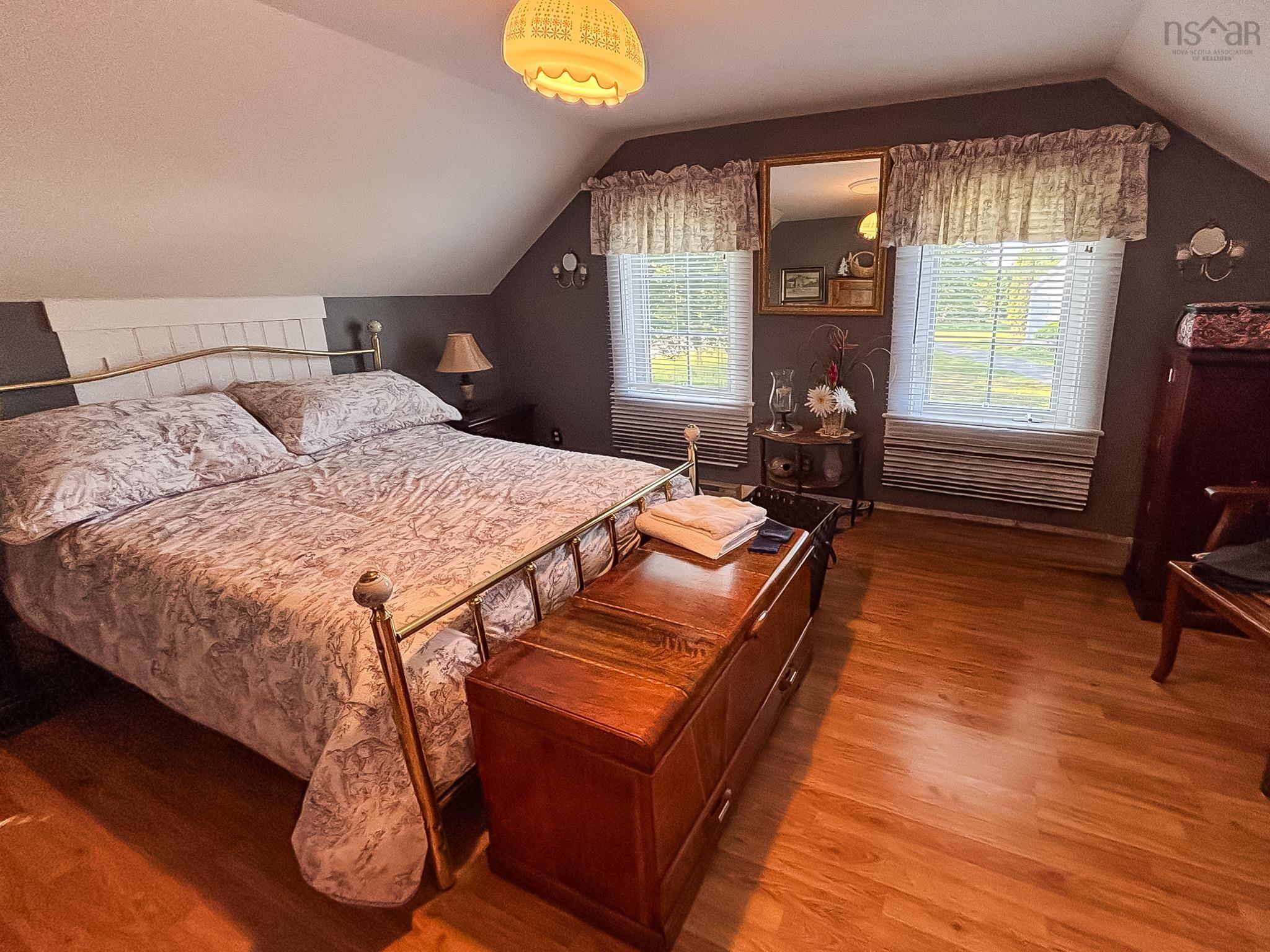 $699,900.00: 259 Feeners Corner Road, West Northfield