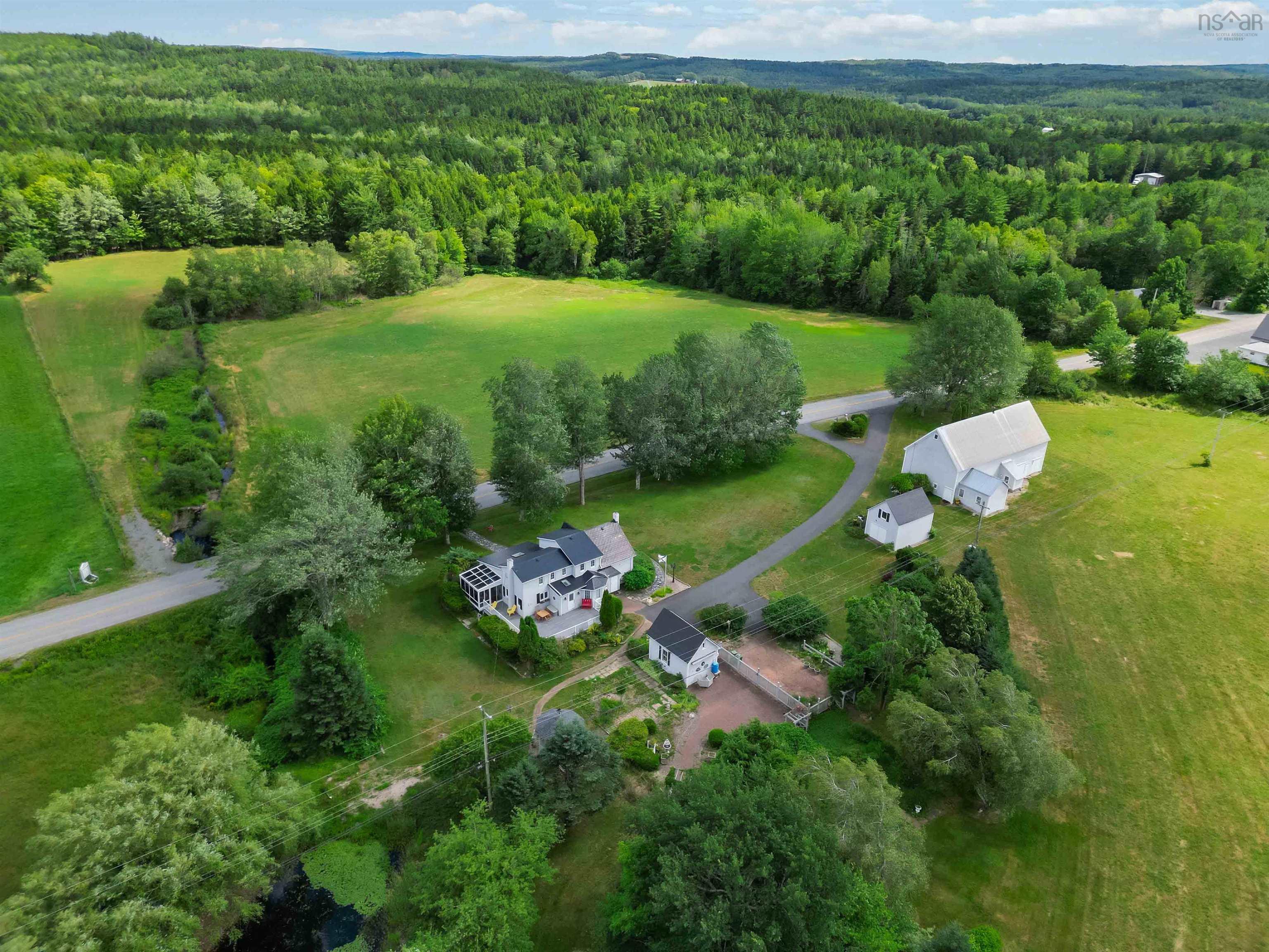 $699,900.00: 259 Feeners Corner Road, West Northfield