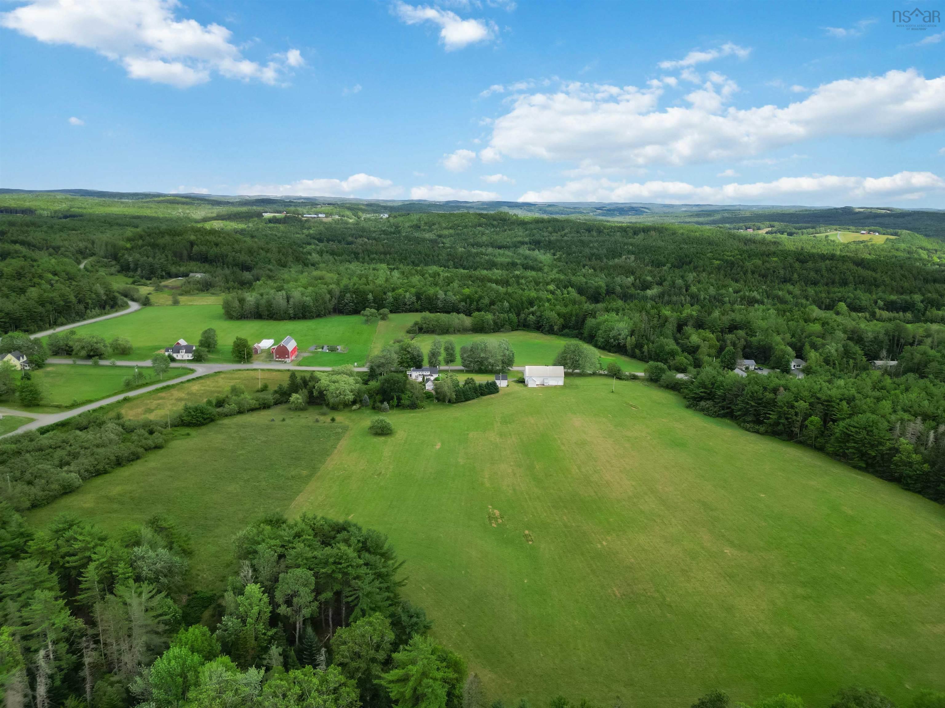 $699,900.00: 259 Feeners Corner Road, West Northfield