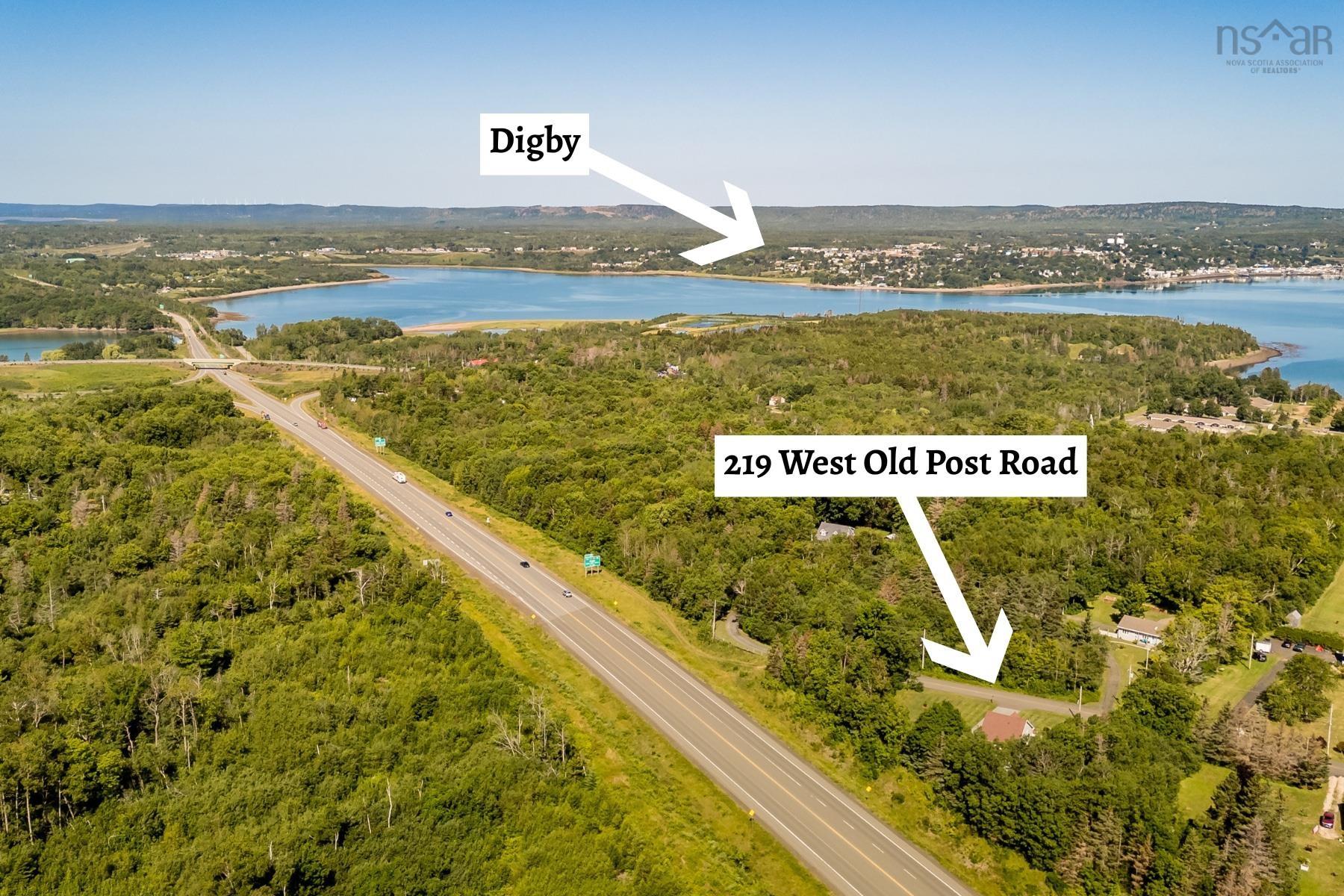 $372,500.00: 219 West Old Post Road, Smiths Cove