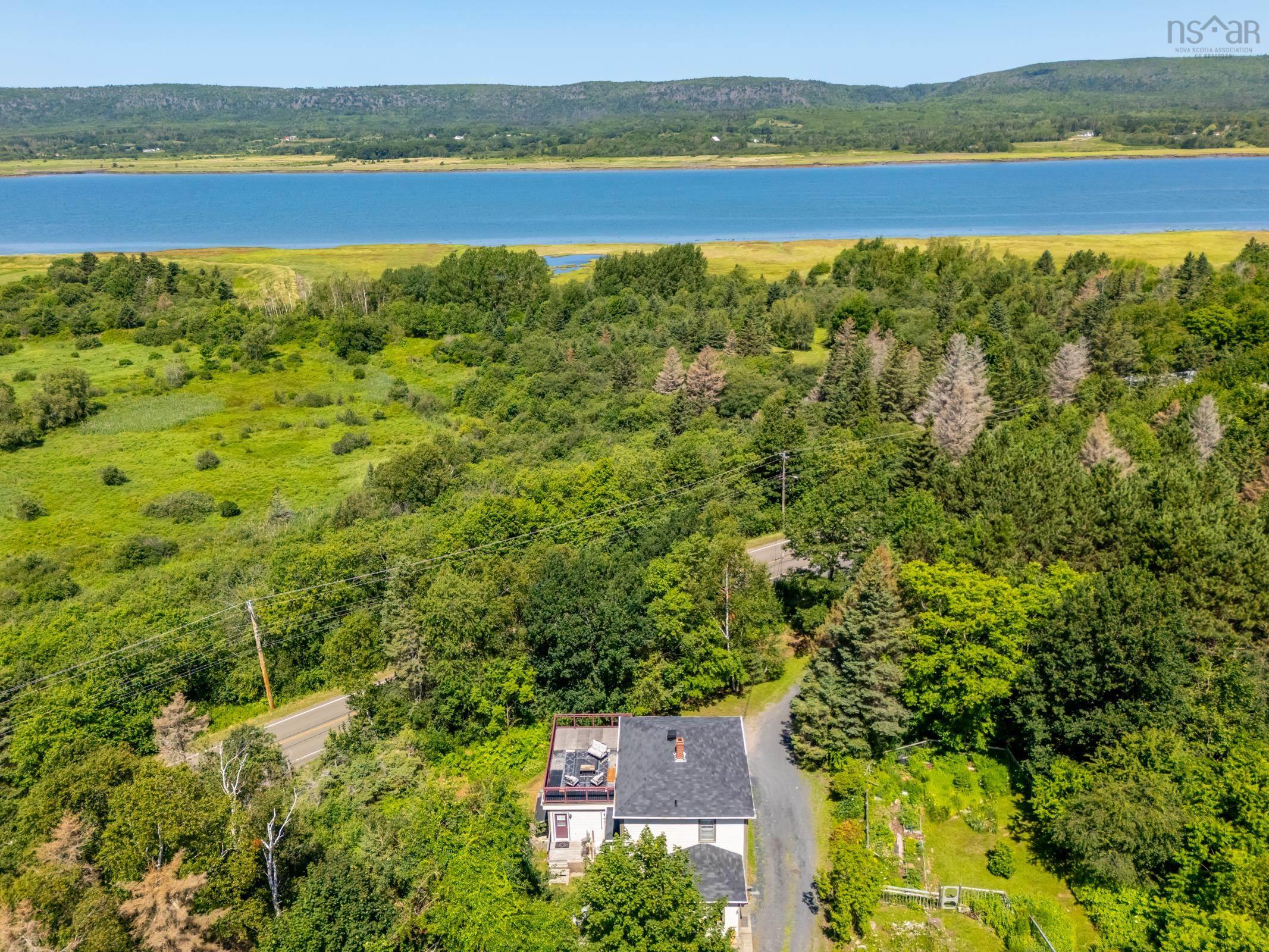 $409,900.00: 3648 Highway 1, Allains Creek