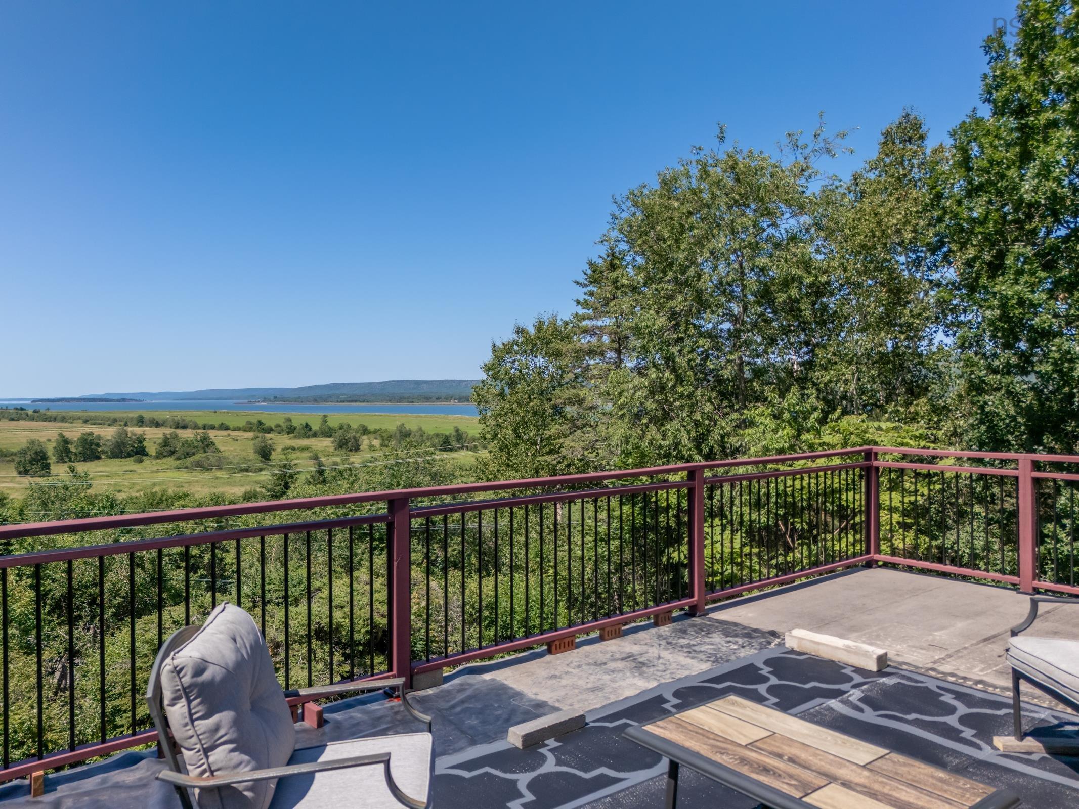 $409,900.00: 3648 Highway 1, Allains Creek