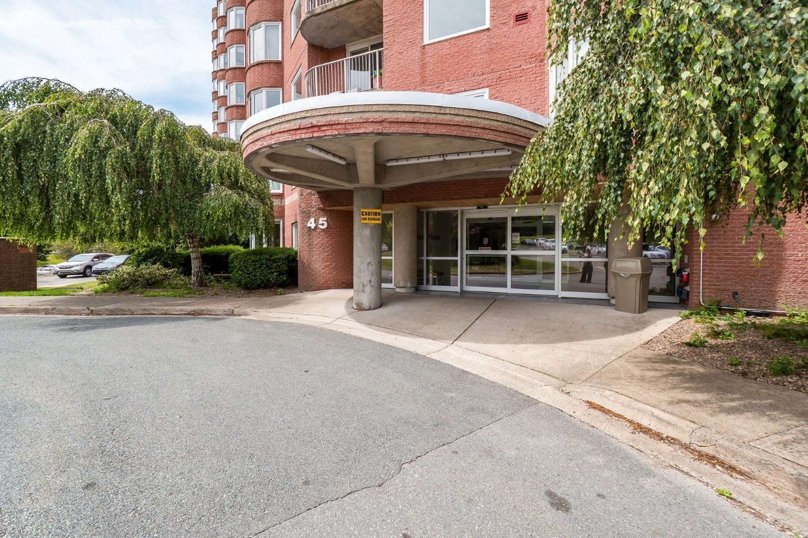 325 45 Vimy Avenue, Halifax, NS (MLS 202618733)