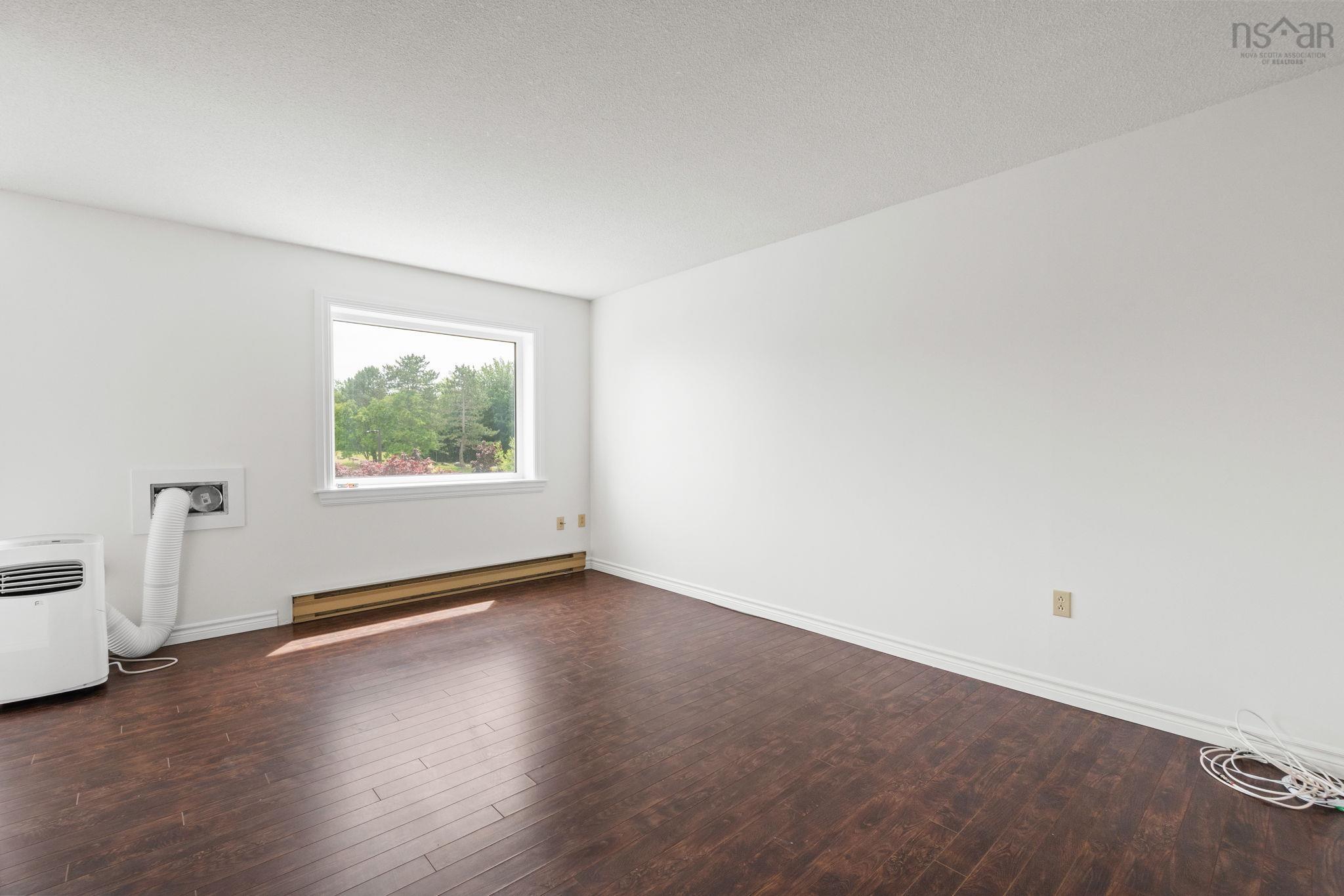 325 45 Vimy Avenue, Halifax, NS (MLS 202618733)