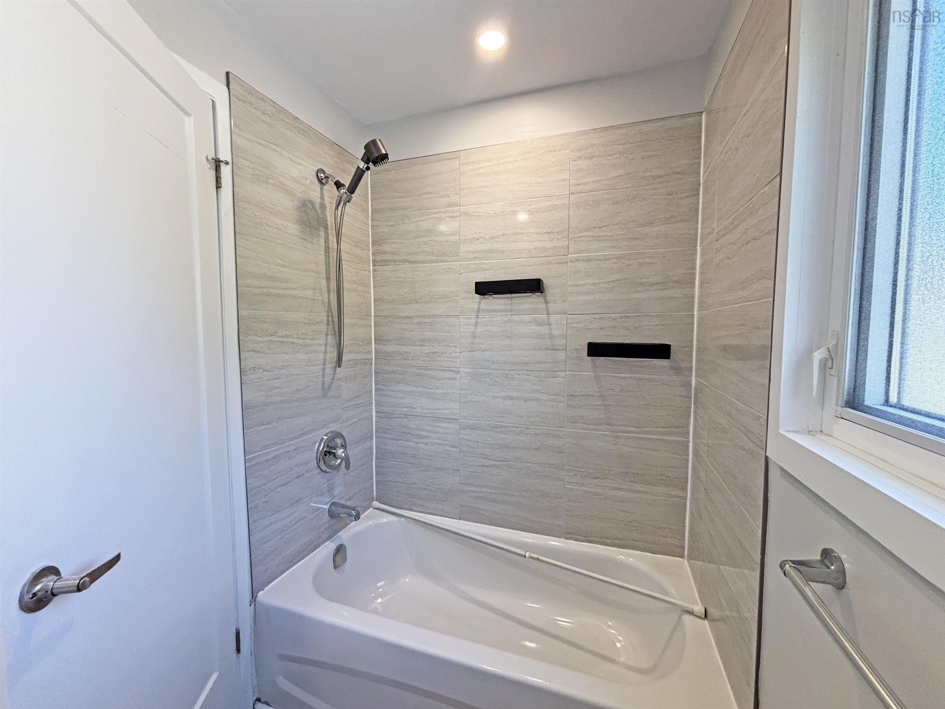 479 Shore Drive Drive, Bedford, NS (MLS 202618754)