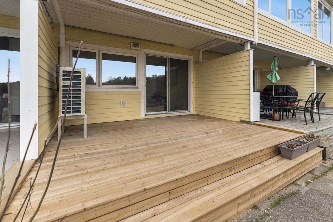 479 Shore Drive Drive, Bedford, NS (MLS 202618754)