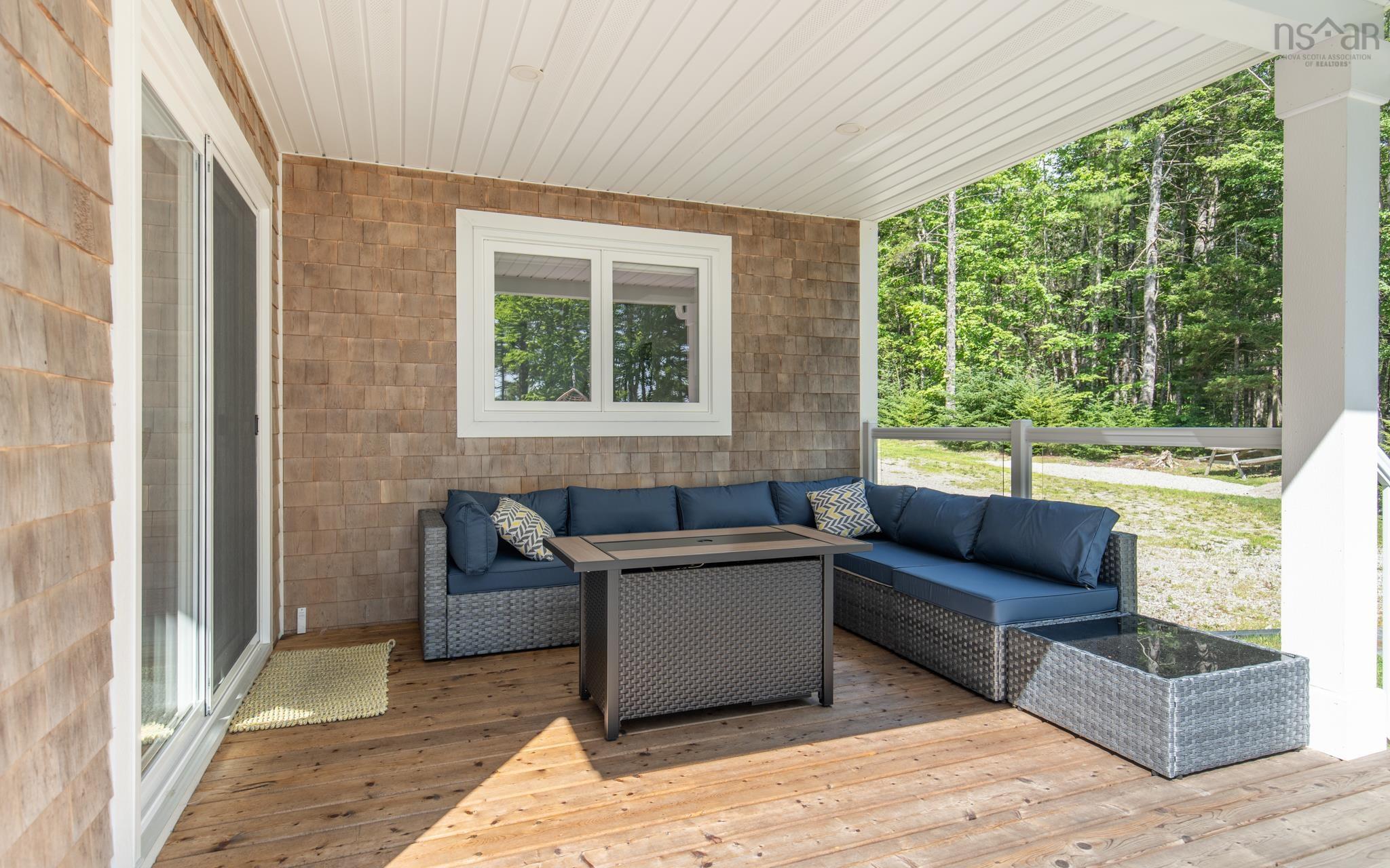 $660,000.00: 120 Kempt Back Lake Road, Kemptville