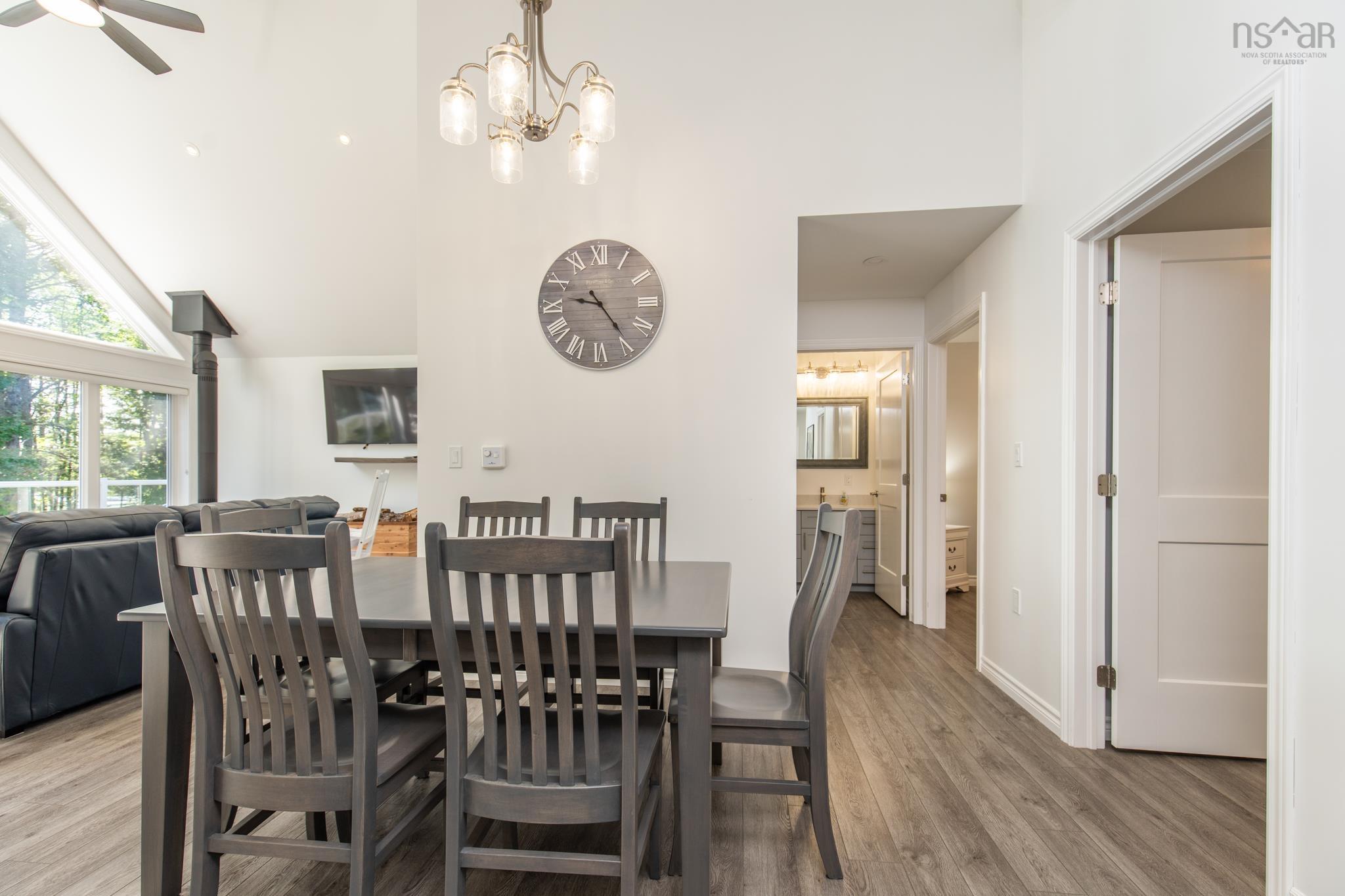$660,000.00: 120 Kempt Back Lake Road, Kemptville
