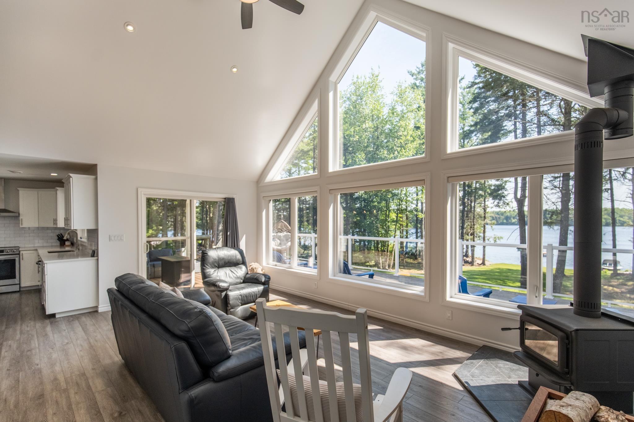 $660,000.00: 120 Kempt Back Lake Road, Kemptville