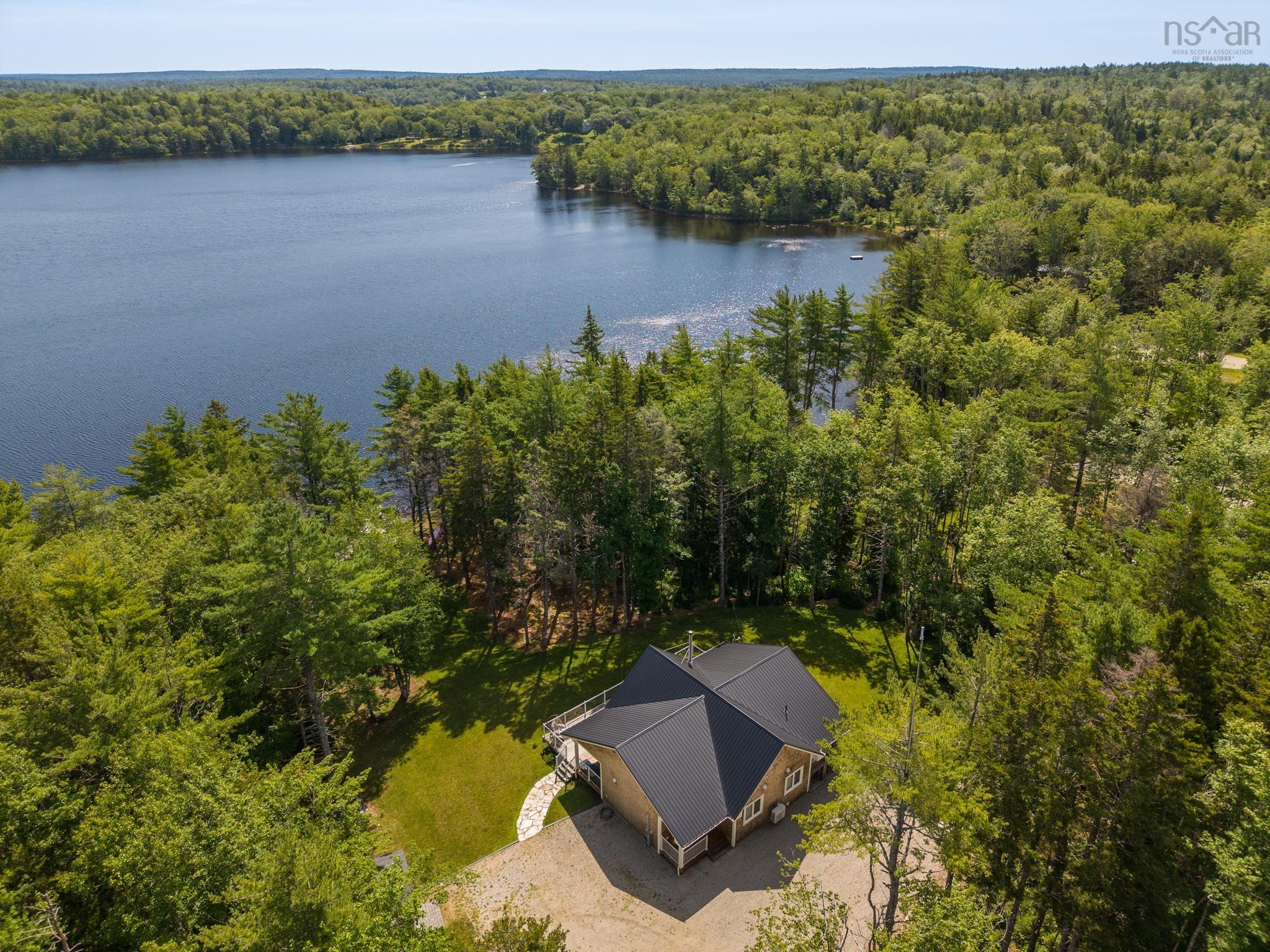 $660,000.00: 120 Kempt Back Lake Road, Kemptville