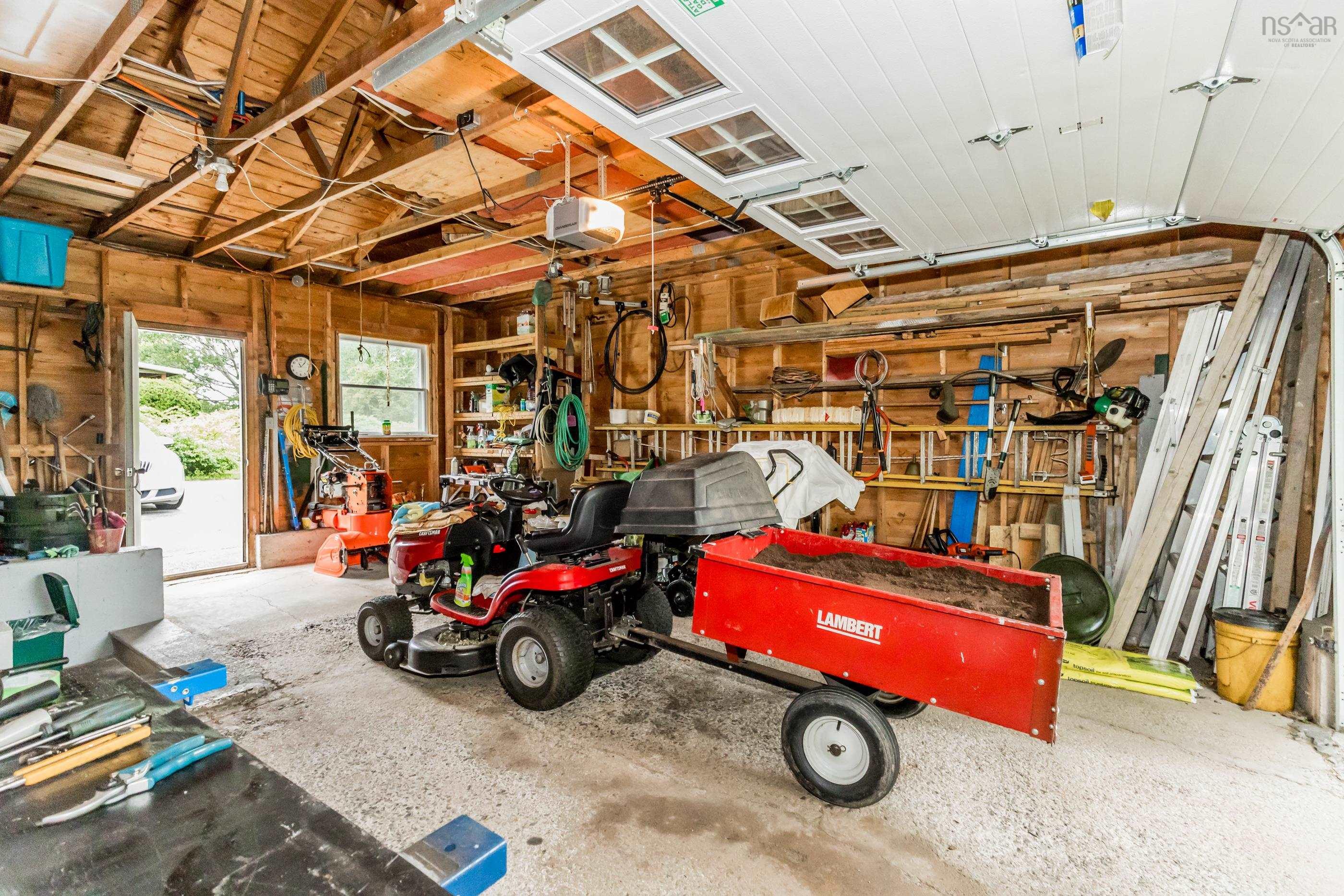 $399,000.00: 847 Highway 341, Upper Dyke