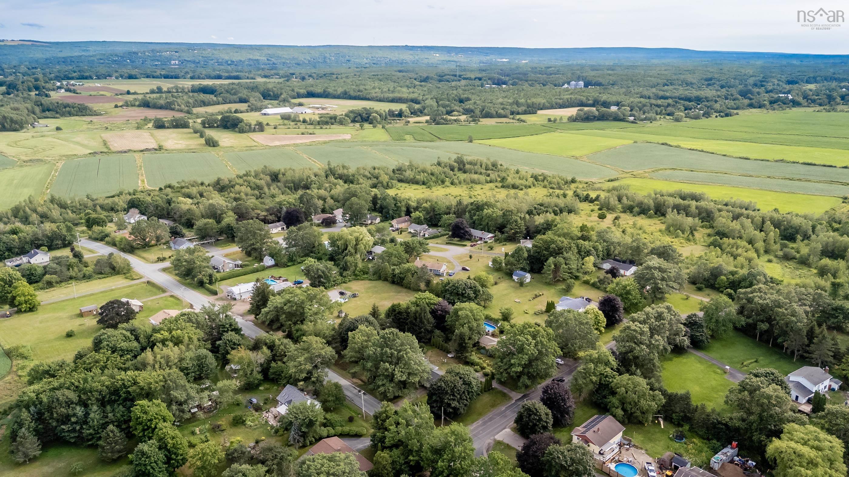 $399,000.00: 847 Highway 341, Upper Dyke