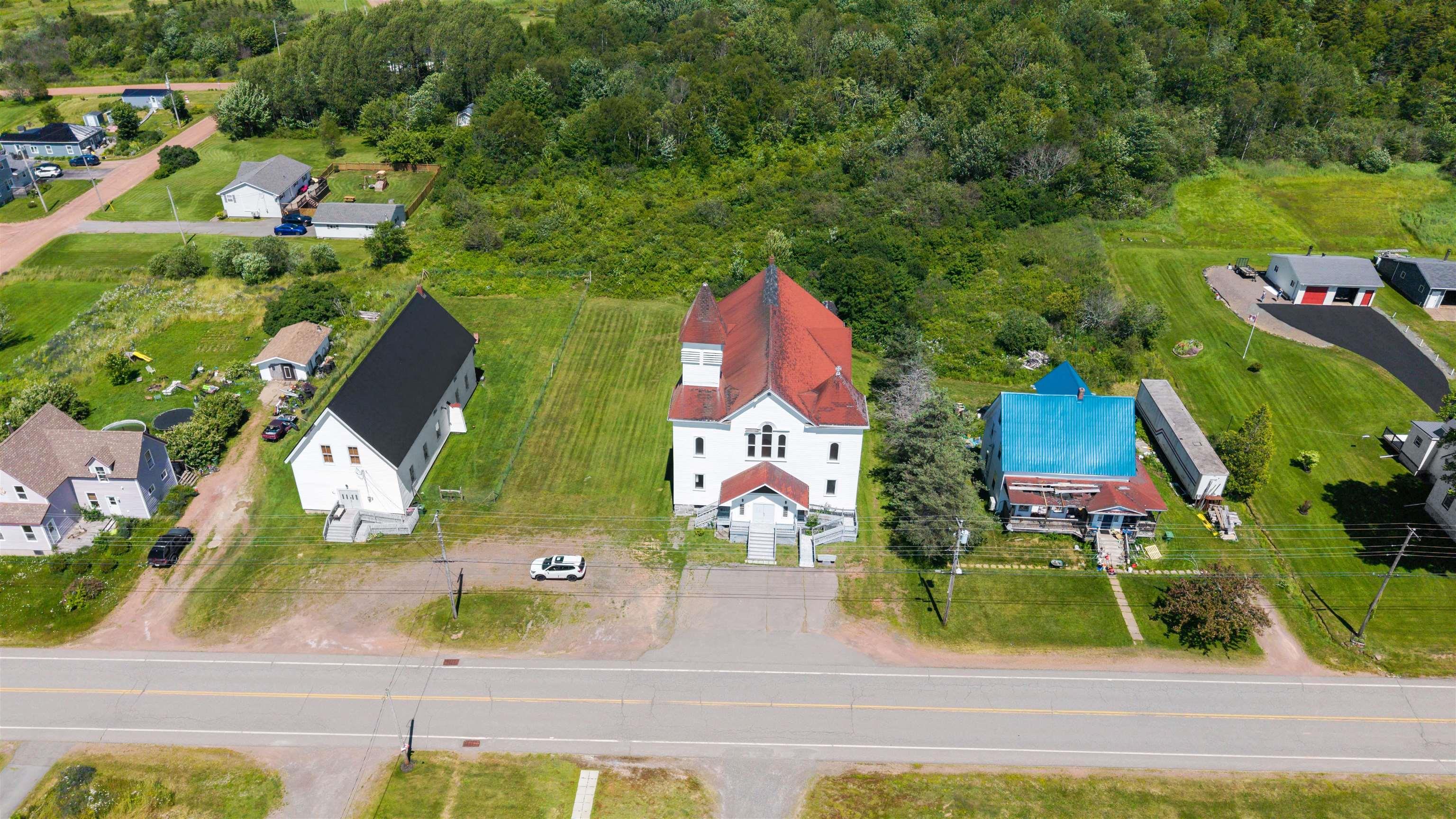 $115,900.00: 97 Highway 242, Joggins