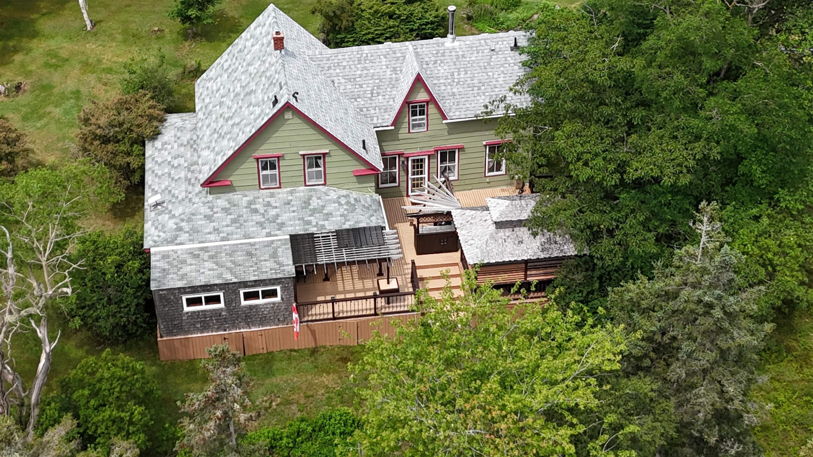 $349,900.00: 22 Hogg Lane, Sheet Harbour