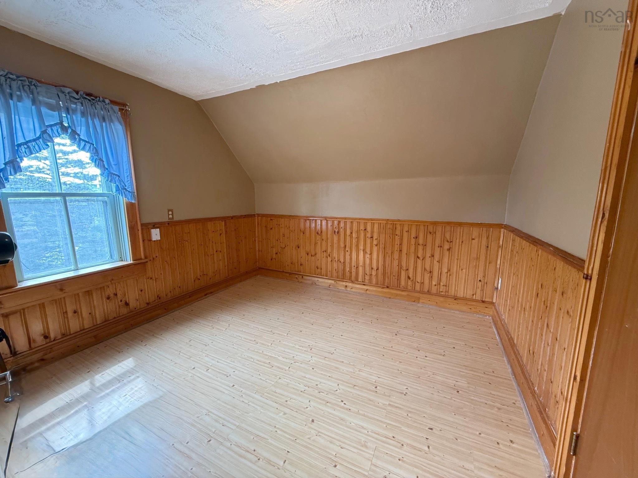 $349,900.00: 22 Hogg Lane, Sheet Harbour