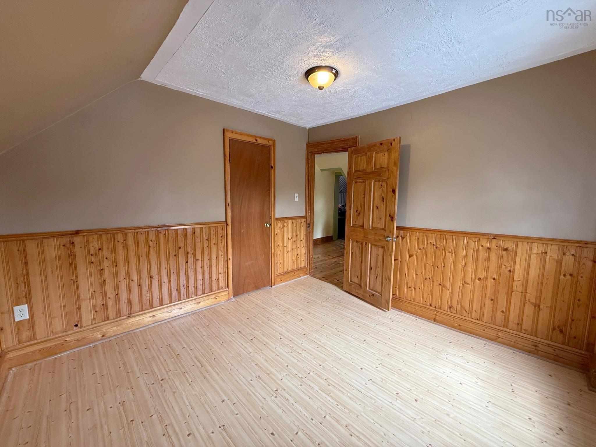 $349,900.00: 22 Hogg Lane, Sheet Harbour