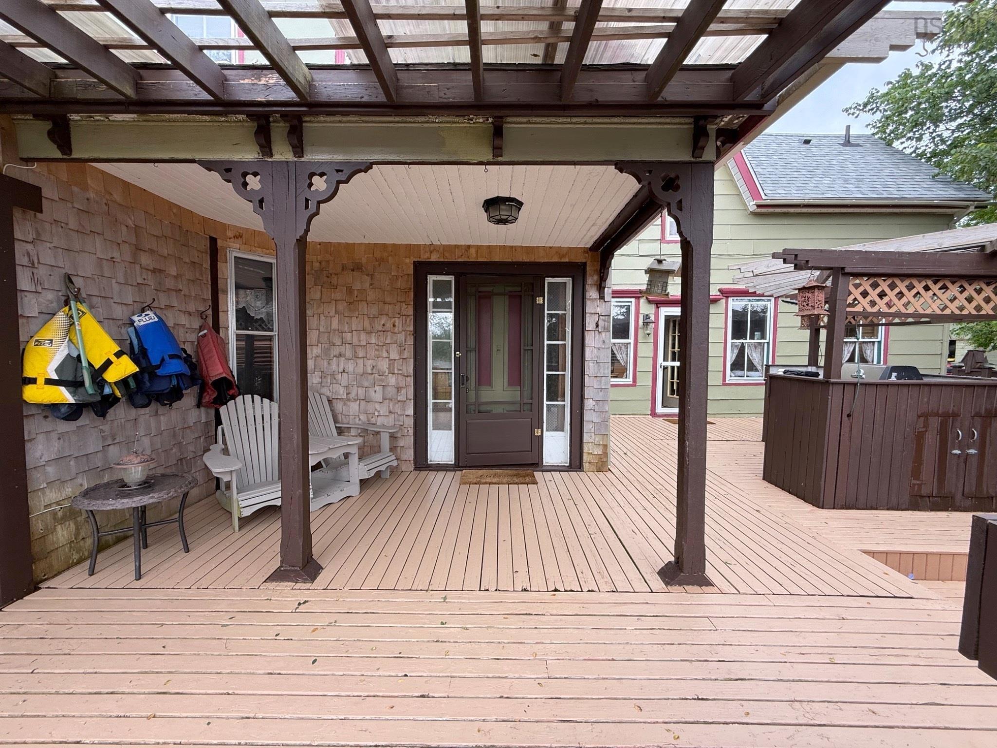 $349,900.00: 22 Hogg Lane, Sheet Harbour