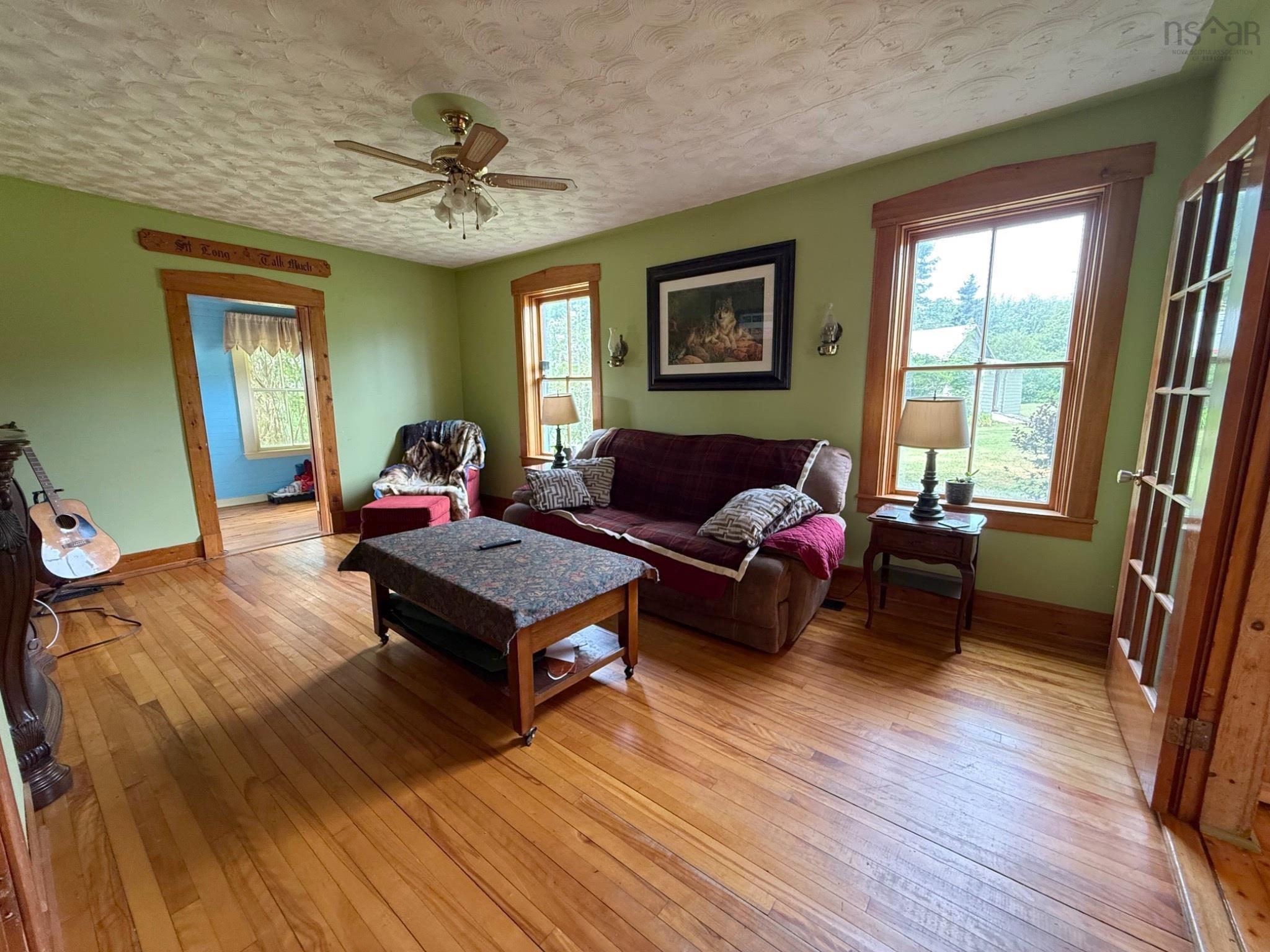 $349,900.00: 22 Hogg Lane, Sheet Harbour