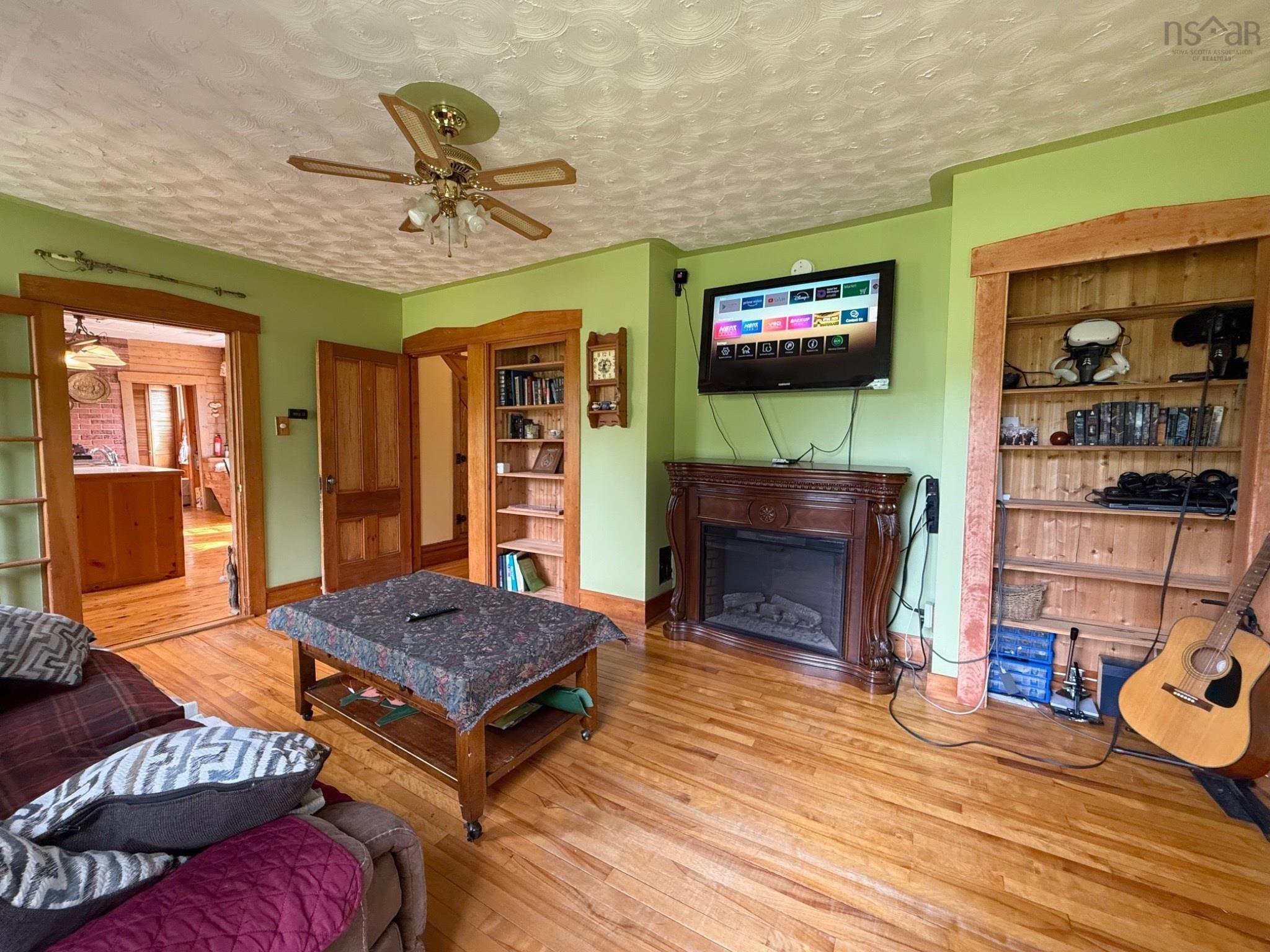 $349,900.00: 22 Hogg Lane, Sheet Harbour