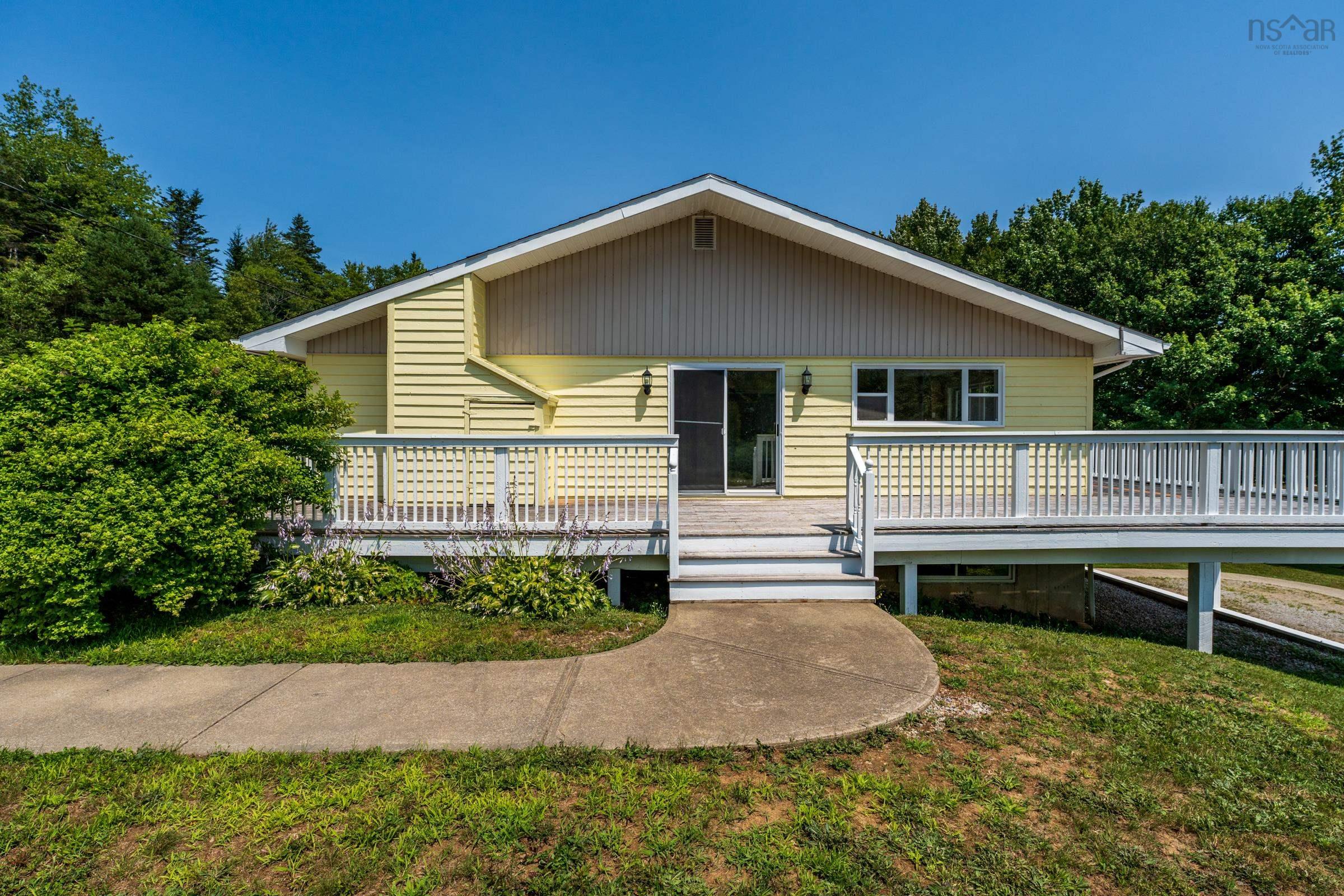 $529,000.00: 2977 Highway 340, Yarmouth