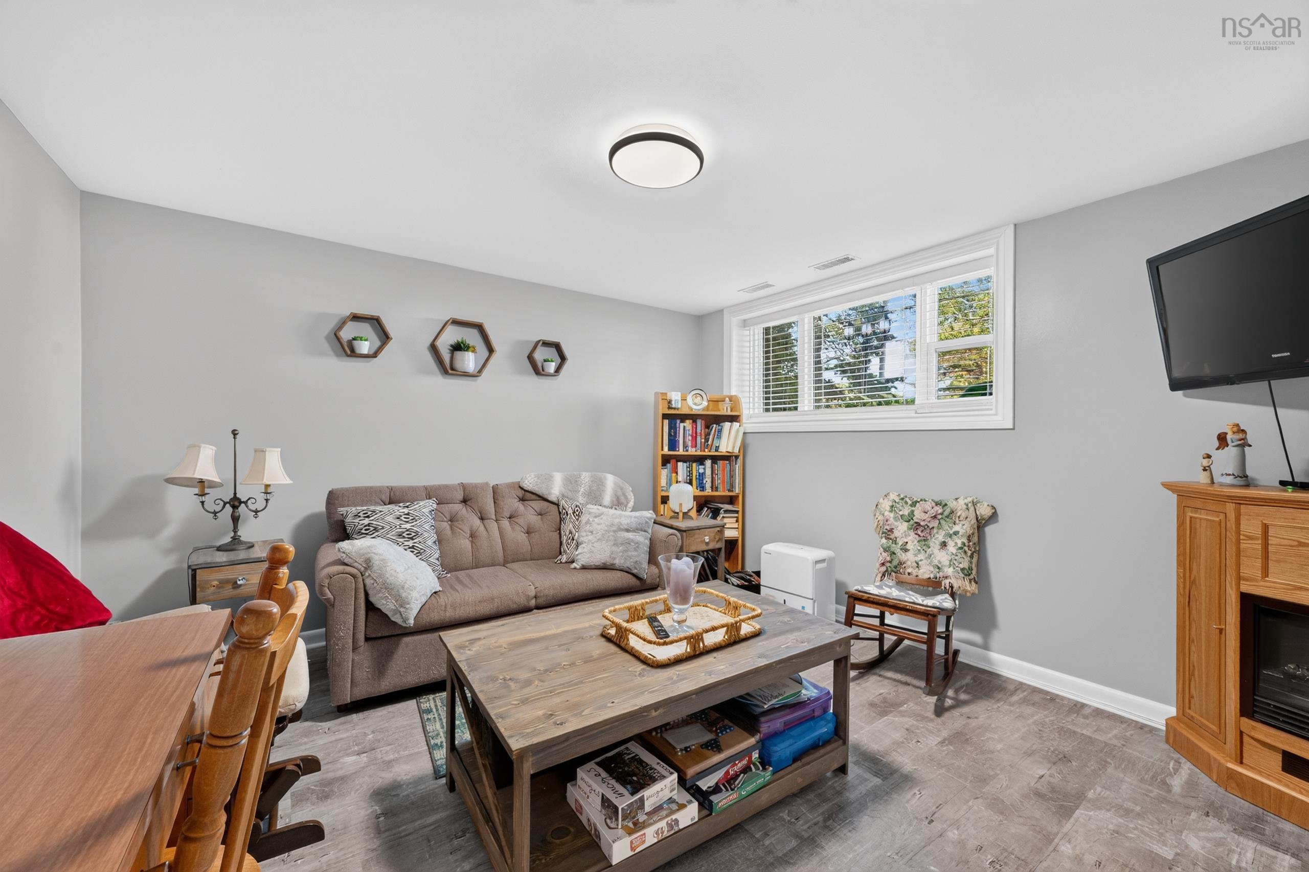 $399,900.00: 12 ROSELLE STREET, Sydney River