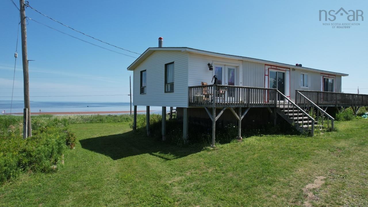 $299,000.00: 19 Rockwell Lane, Amherst Shore