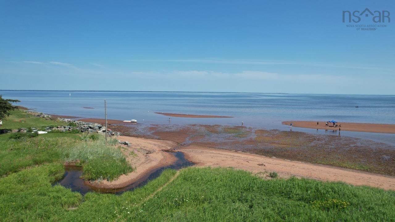 $299,000.00: 19 Rockwell Lane, Amherst Shore