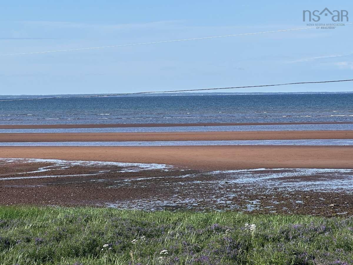$299,000.00: 19 Rockwell Lane, Amherst Shore
