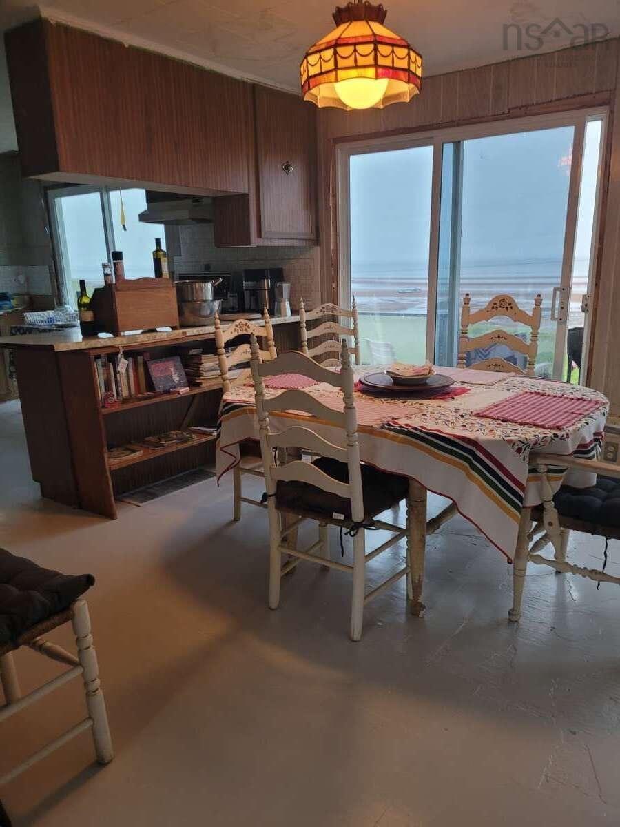 $299,000.00: 19 Rockwell Lane, Amherst Shore