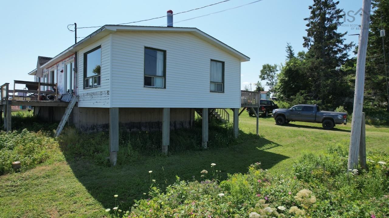 $299,000.00: 19 Rockwell Lane, Amherst Shore