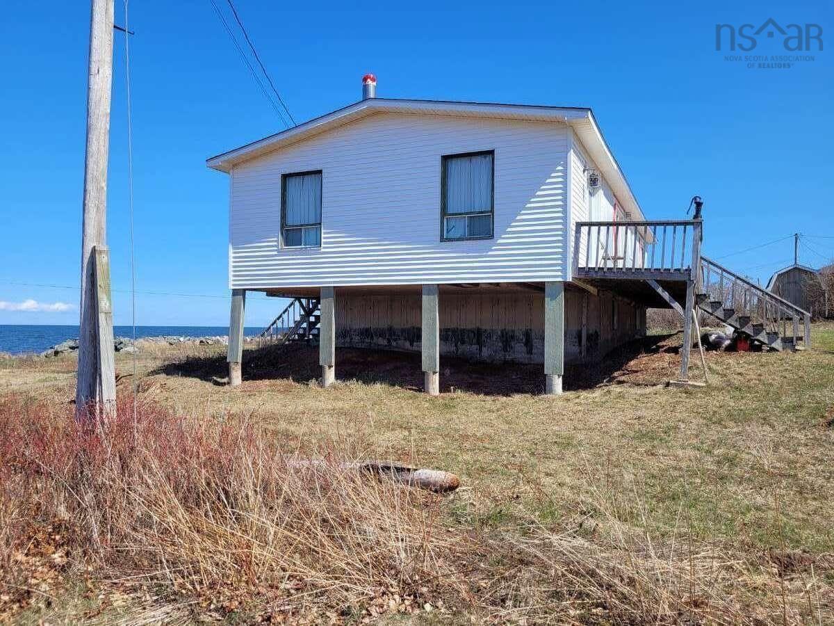 $299,000.00: 19 Rockwell Lane, Amherst Shore